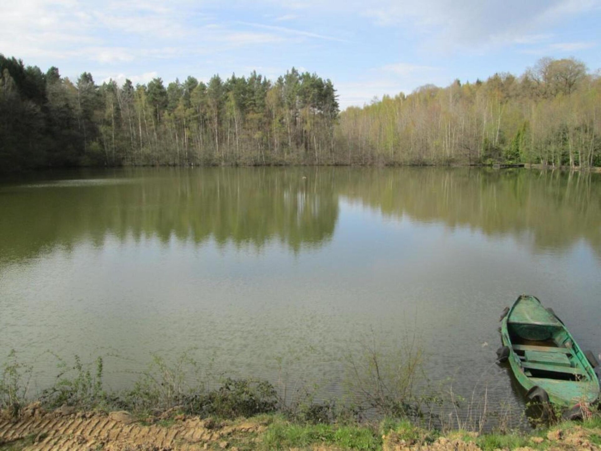 Unieke woonboot aan privémeer met dakterras en vismogelijkheden in Florennes - foto 28