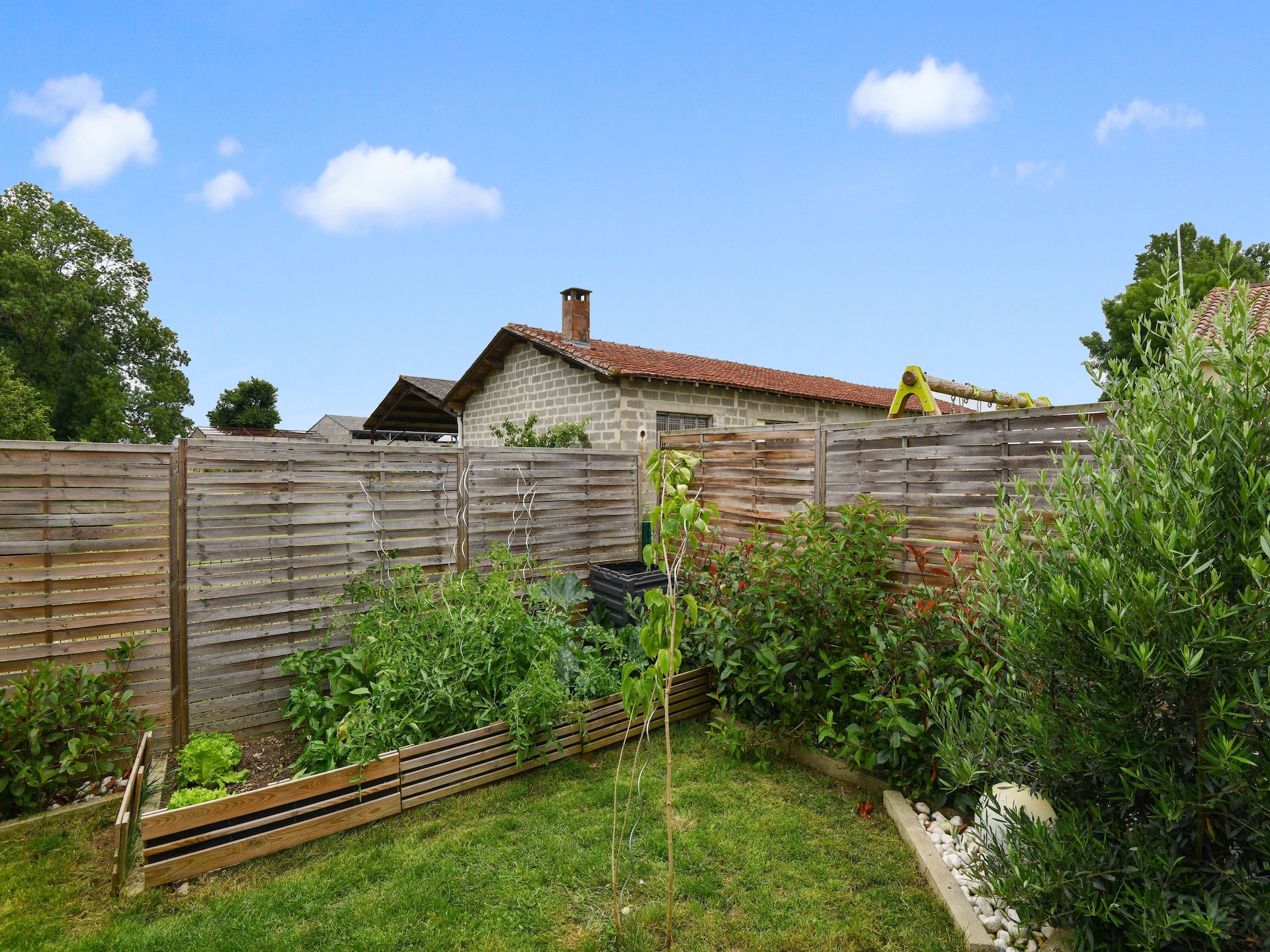 2-persoons vakantiewoning met privézwembad in Saint-Médard de Guizières - foto 23