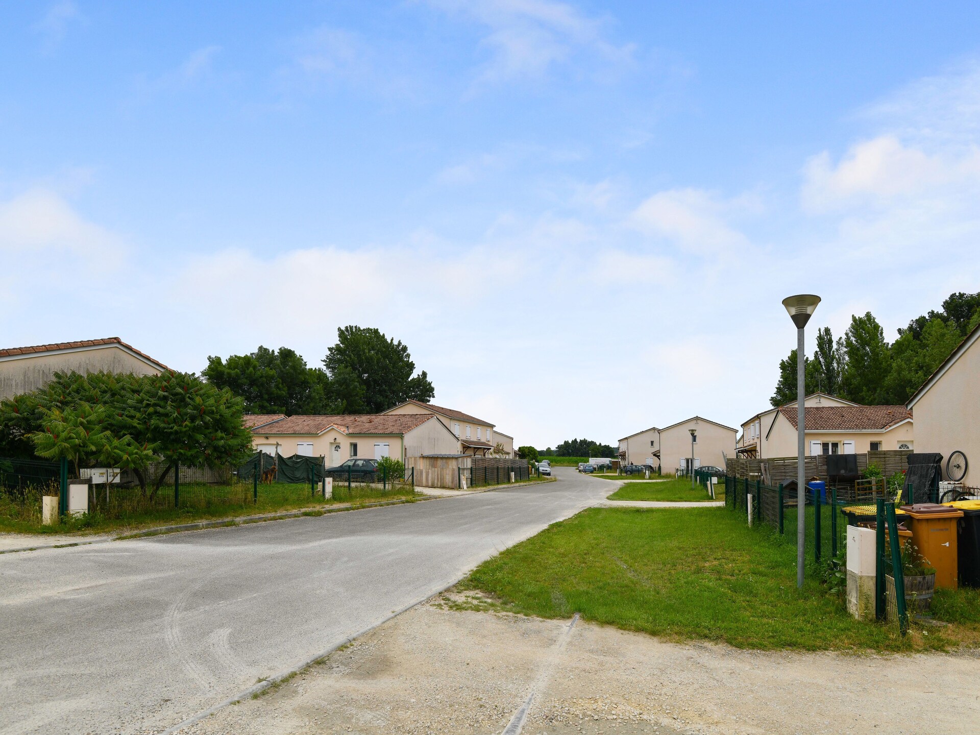 2-persoons vakantiewoning met privézwembad in Saint-Médard de Guizières - foto 24
