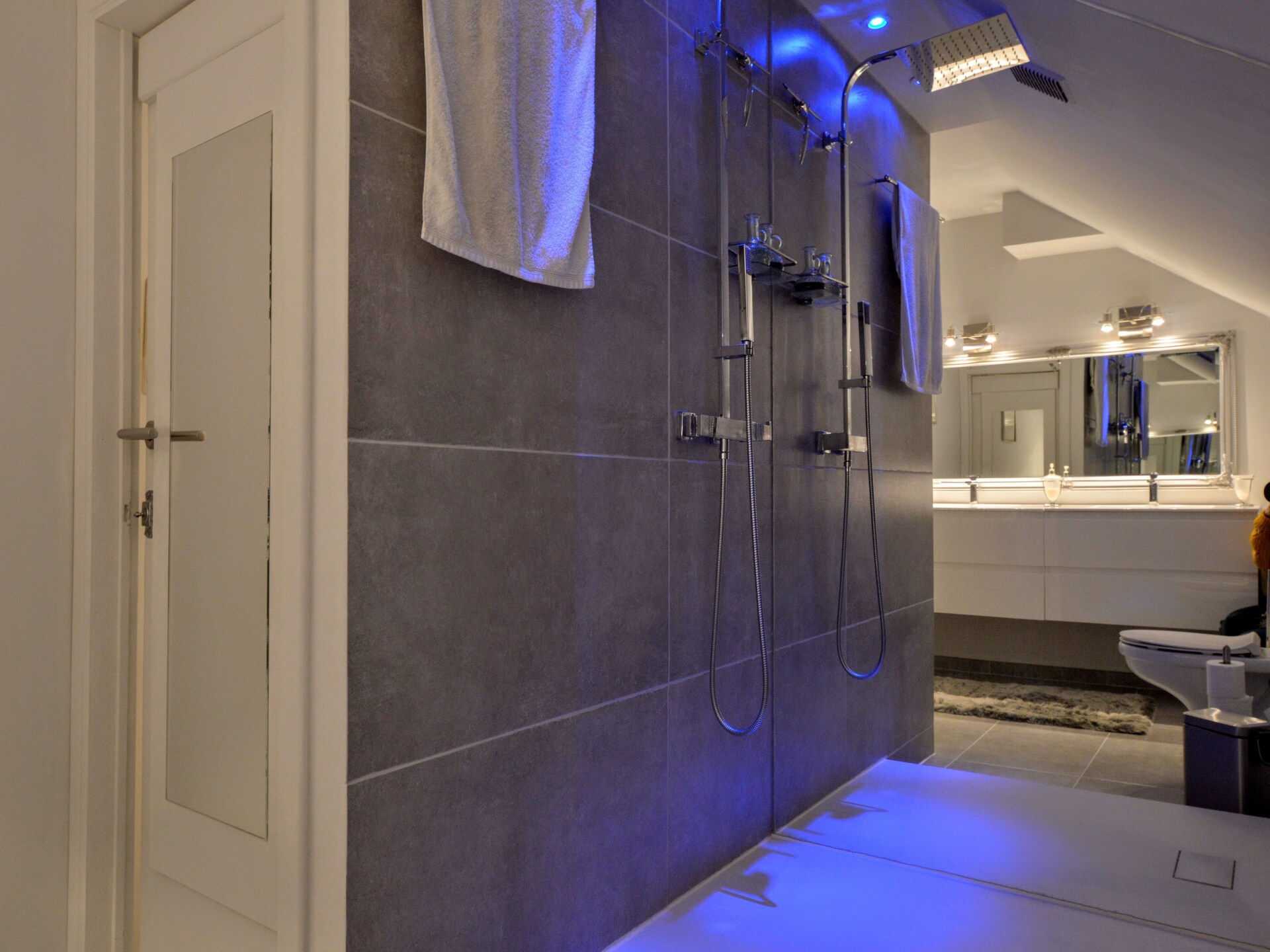 Stijlvol vakantiehuis met privézwembad nabij Spa - foto 17