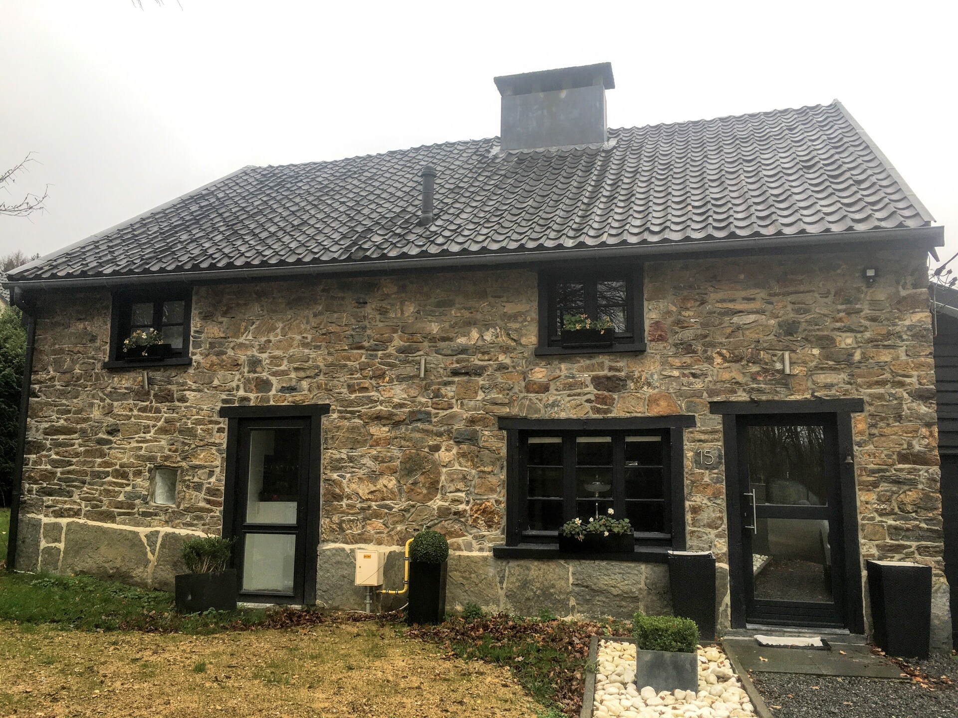 Stijlvol vakantiehuis met privézwembad nabij Spa - foto 1