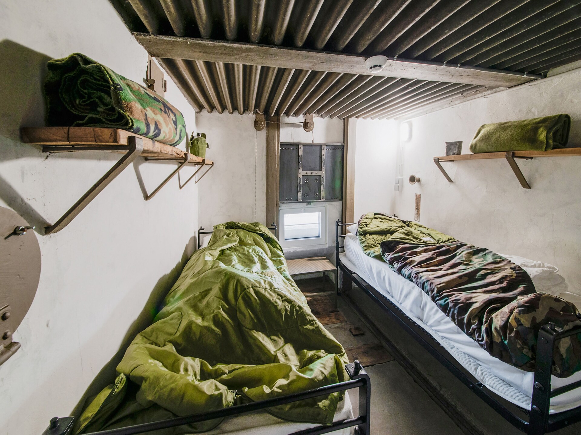 Uniek verblijf in bunkerwoning Richelle bij Visé, 5 personen - foto 25