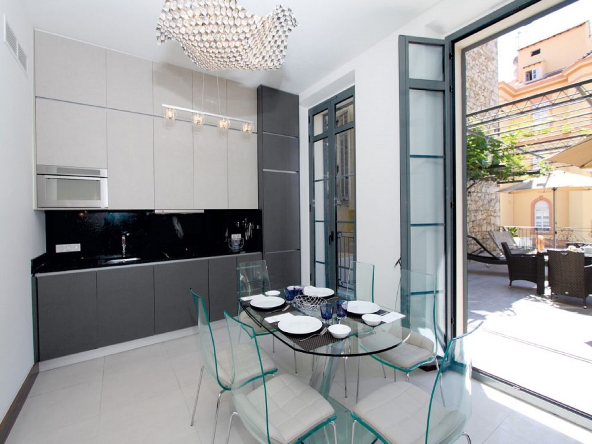 Wellness en luxe in Cannes: Stijlvol appartement voor 4 personen - foto 3