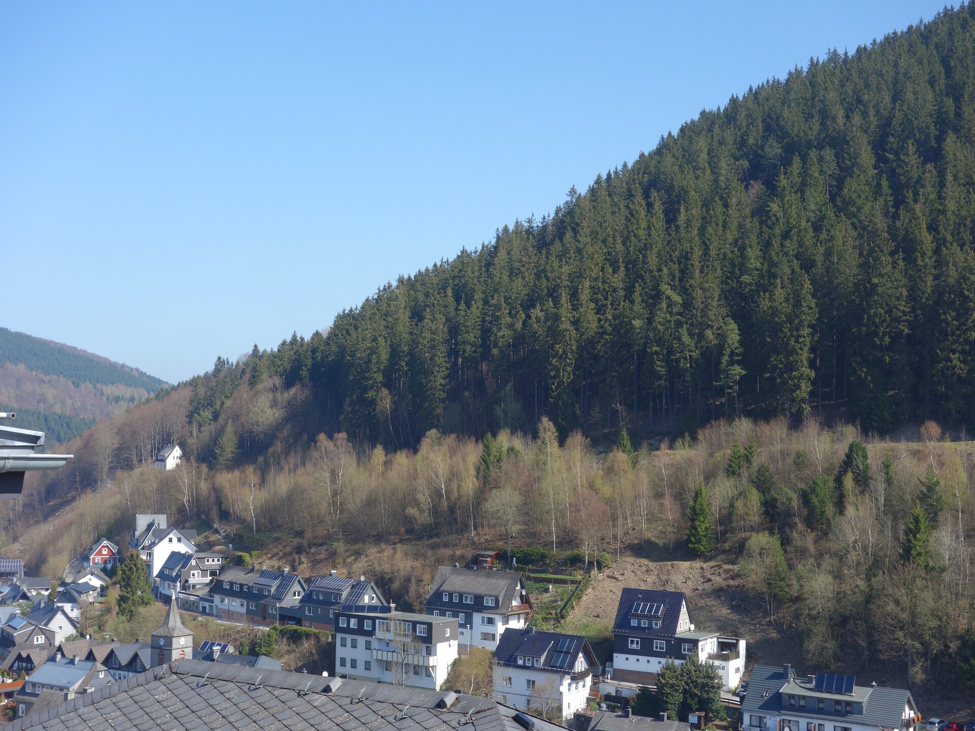 Centraal appartement in Willingen met uitzicht op het Ittertal, vlakbij de piste - foto 19