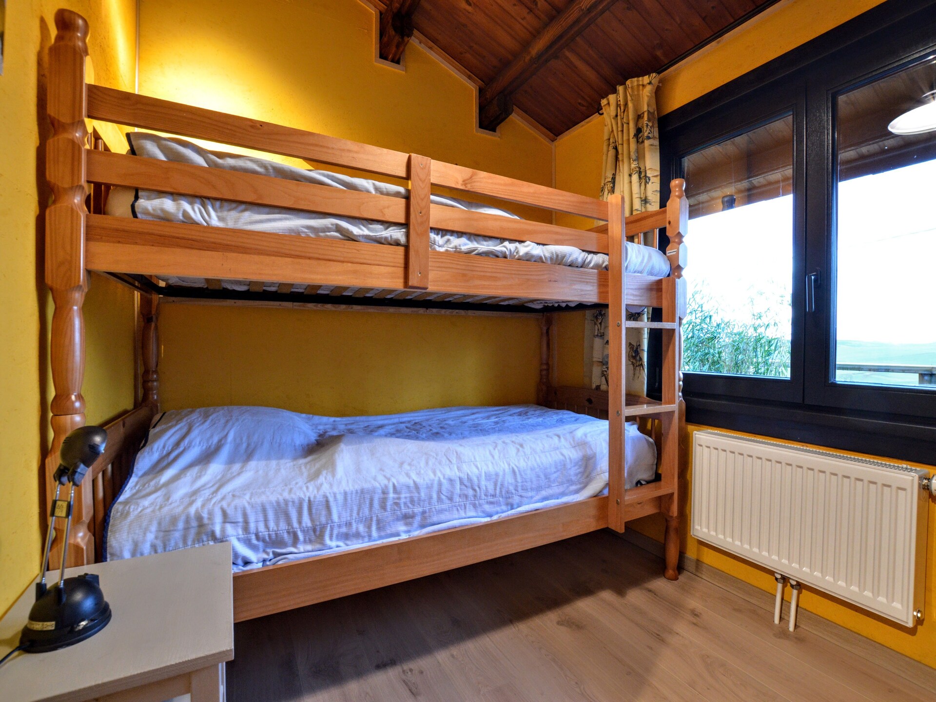 Authentiek 3-persoons chalet met pizza-oven in Tenneville - foto 18