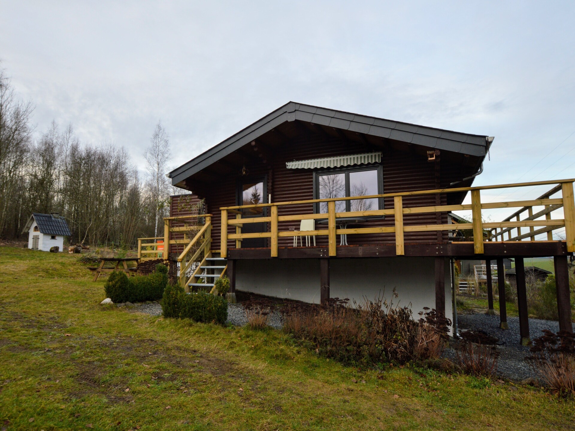 Authentiek 3-persoons chalet met pizza-oven in Tenneville - foto 10