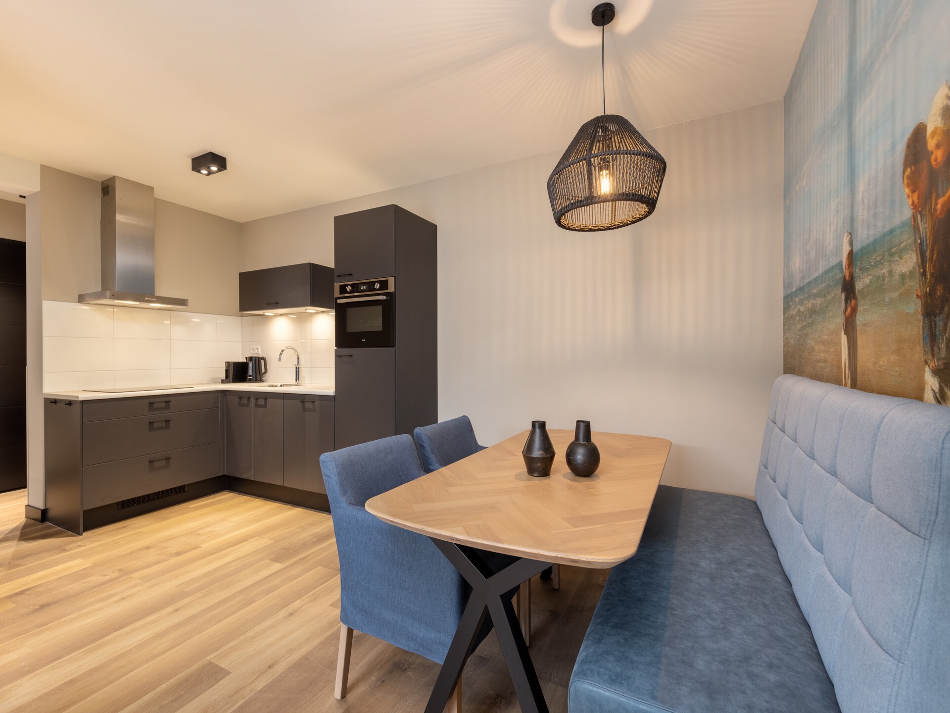 Elegant gerenoveerd strandappartement aan de boulevard van Egmond aan Zee - foto 2