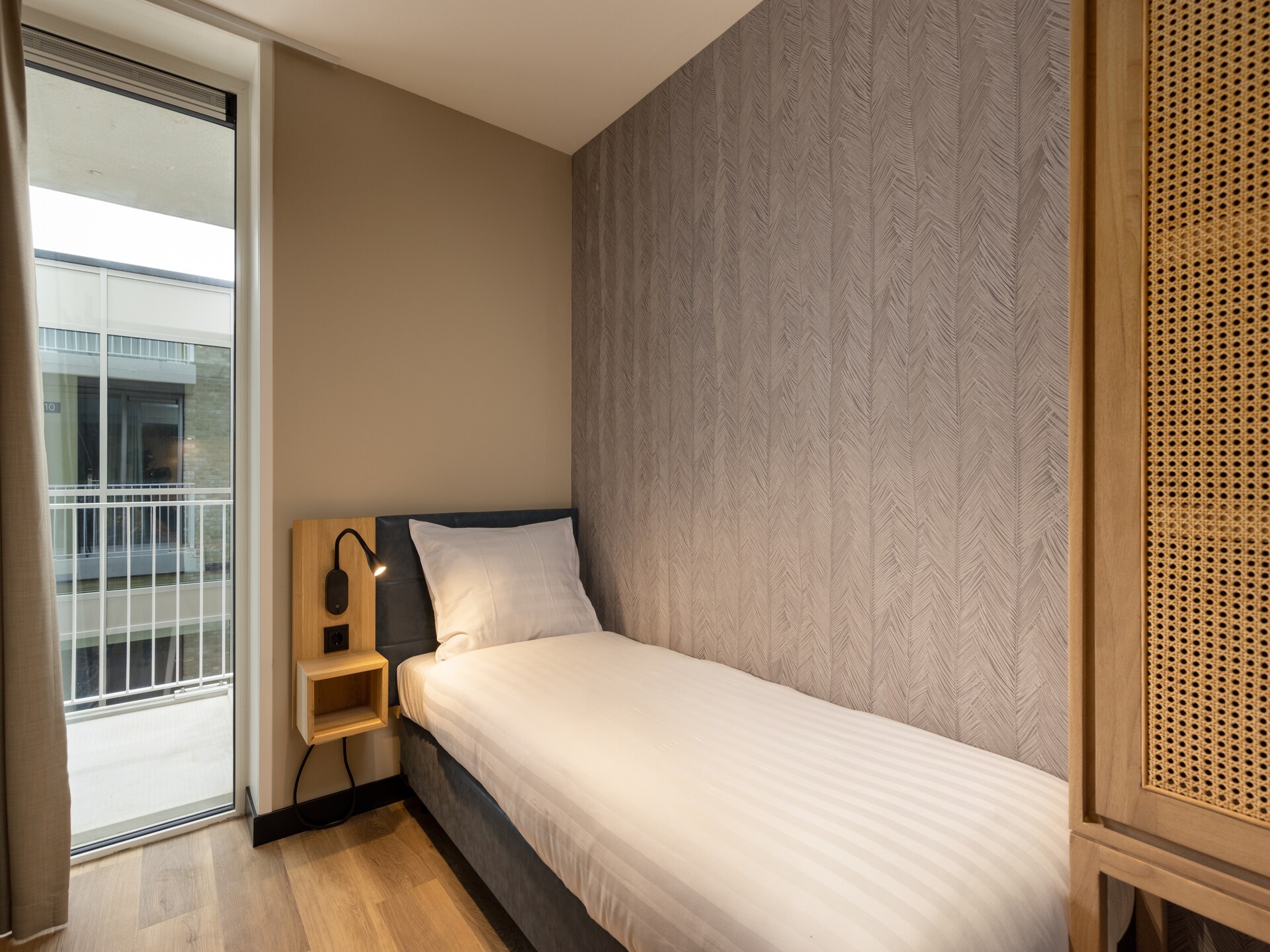 Elegant gerenoveerd strandappartement aan de boulevard van Egmond aan Zee - foto 11