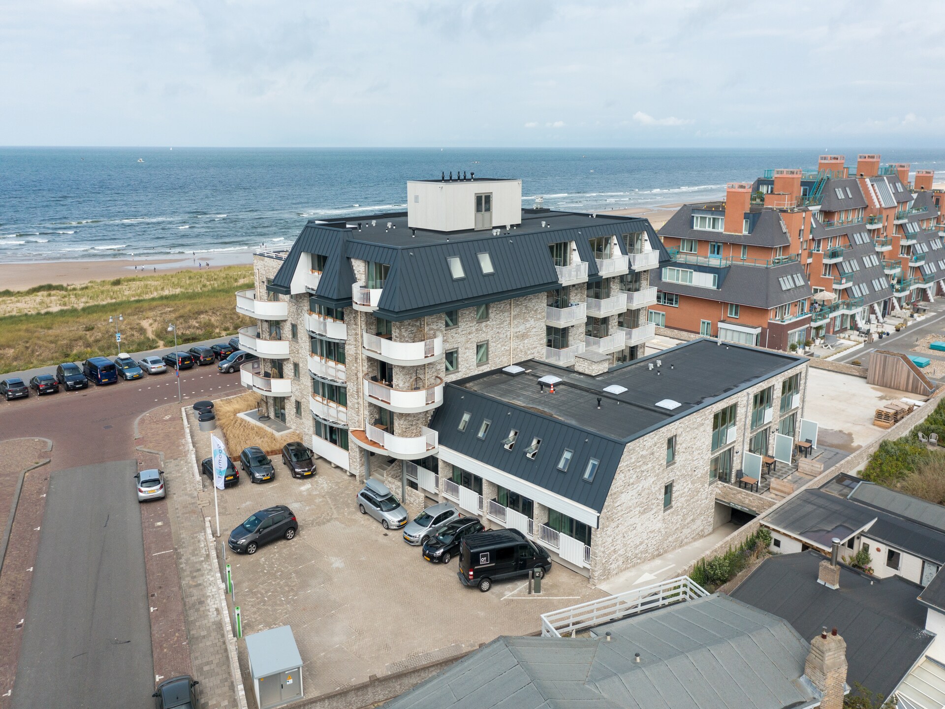 Elegant gerenoveerd strandappartement aan de boulevard van Egmond aan Zee - foto 6