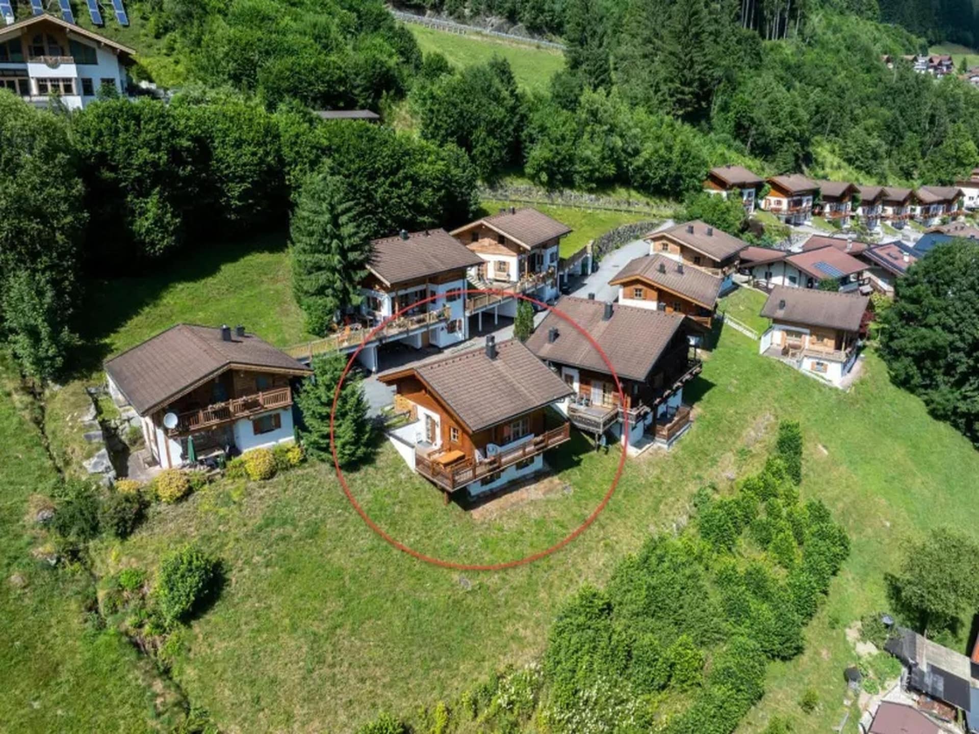 Centraal gelegen chalet aan de piste in Wald-Königsleiten · 8 pers. - foto 32