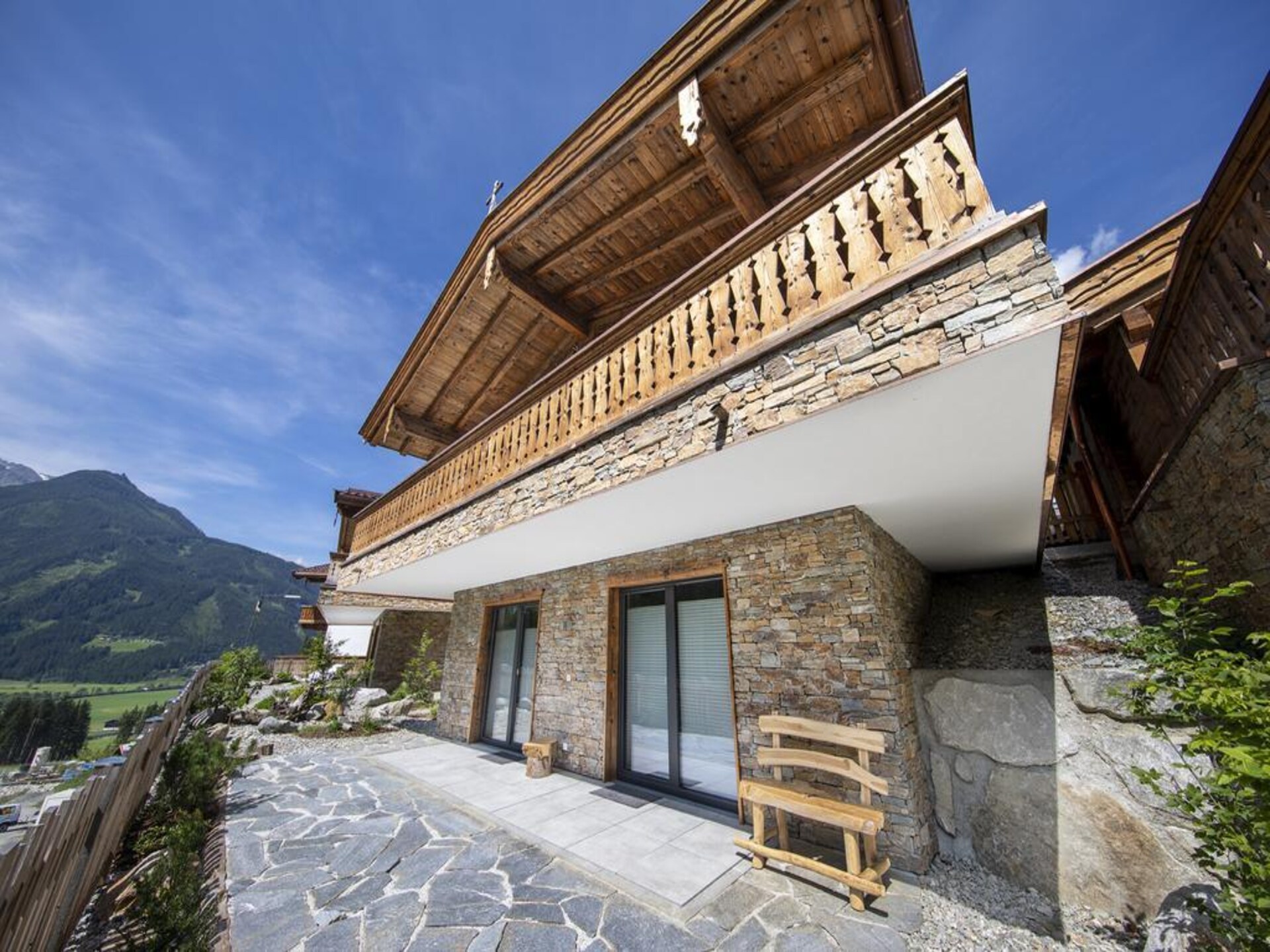 Luxe chalet aan de rand van Neukirchen met sauna en bergzicht - foto 9