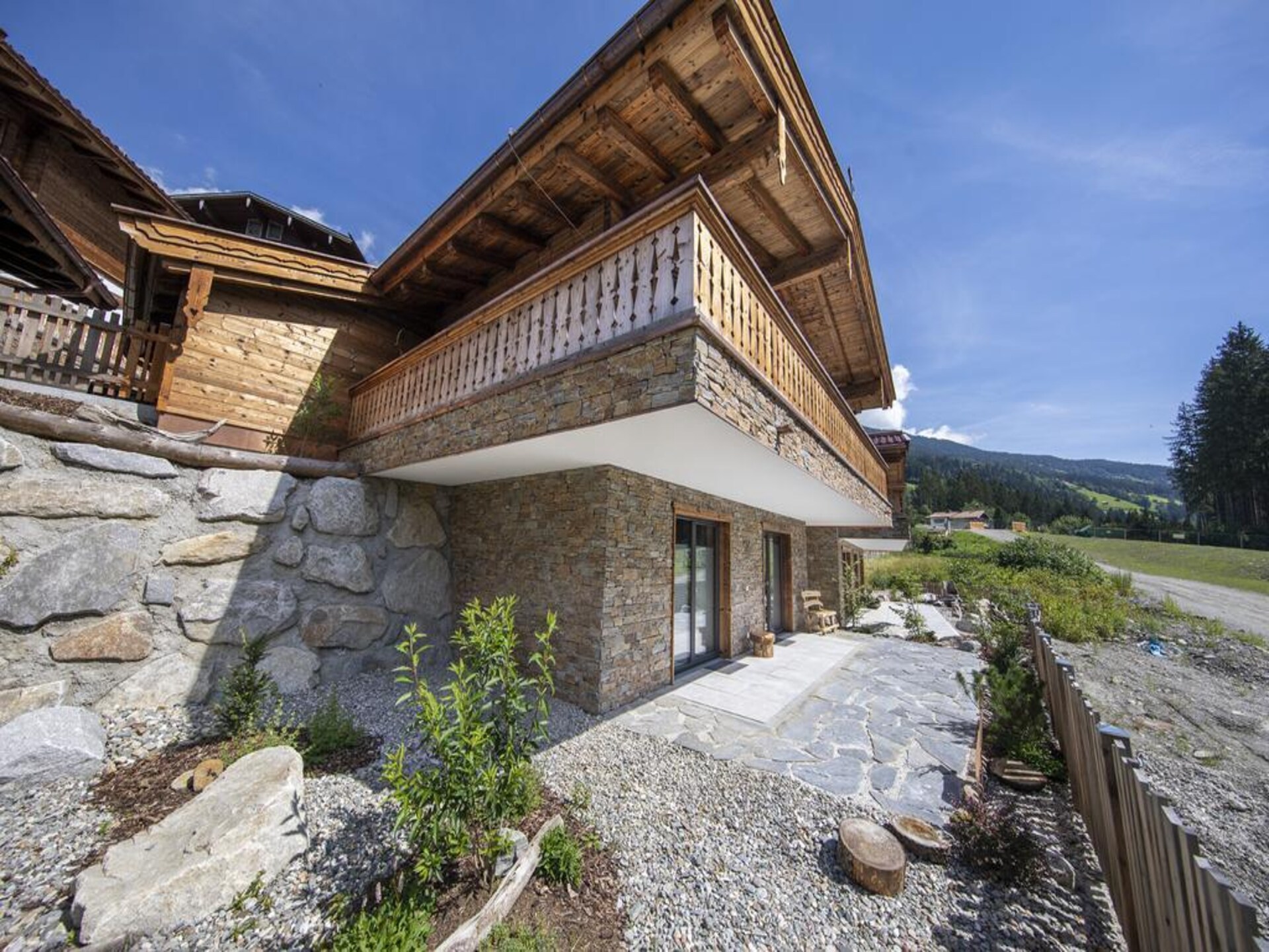 Luxe chalet aan de rand van Neukirchen met sauna en bergzicht - foto 8