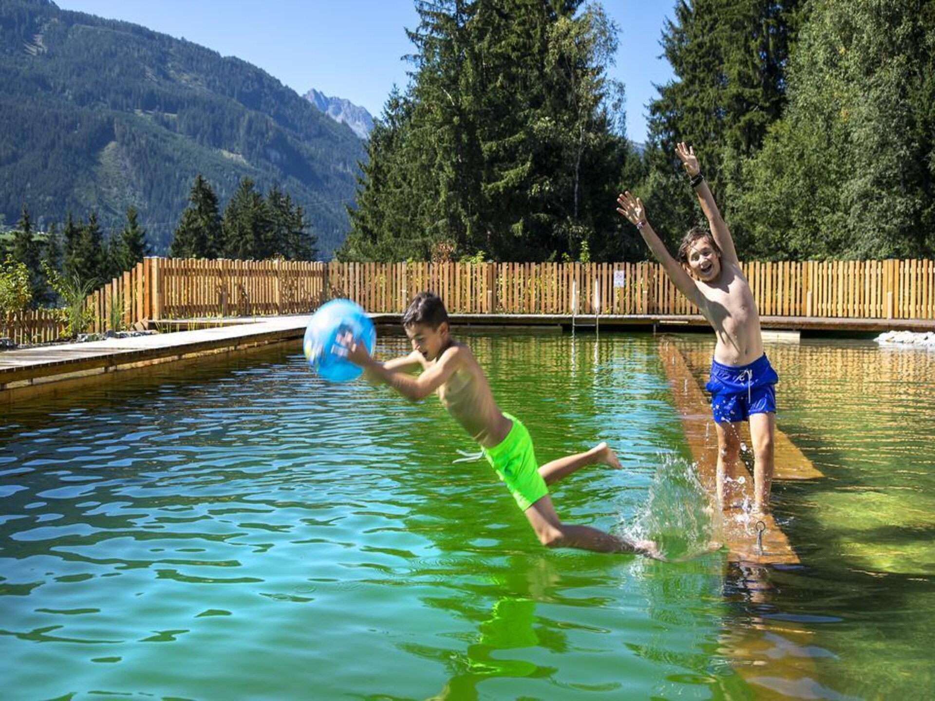 Luxe chalet aan de rand van Neukirchen met sauna en bergzicht - foto 16