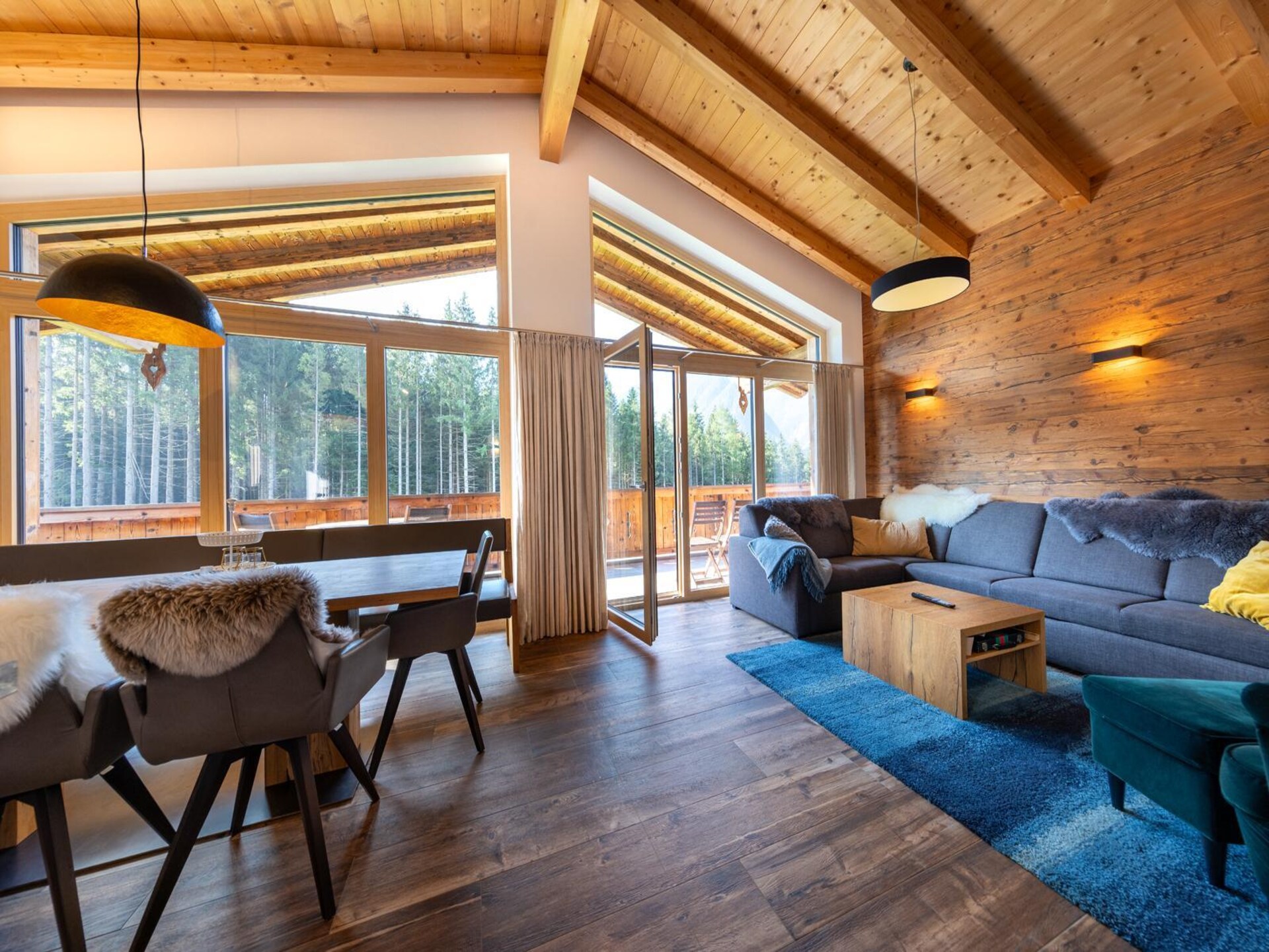 Luxe chalet direct aan de piste in Neukirchen am Großvenediger - foto 13