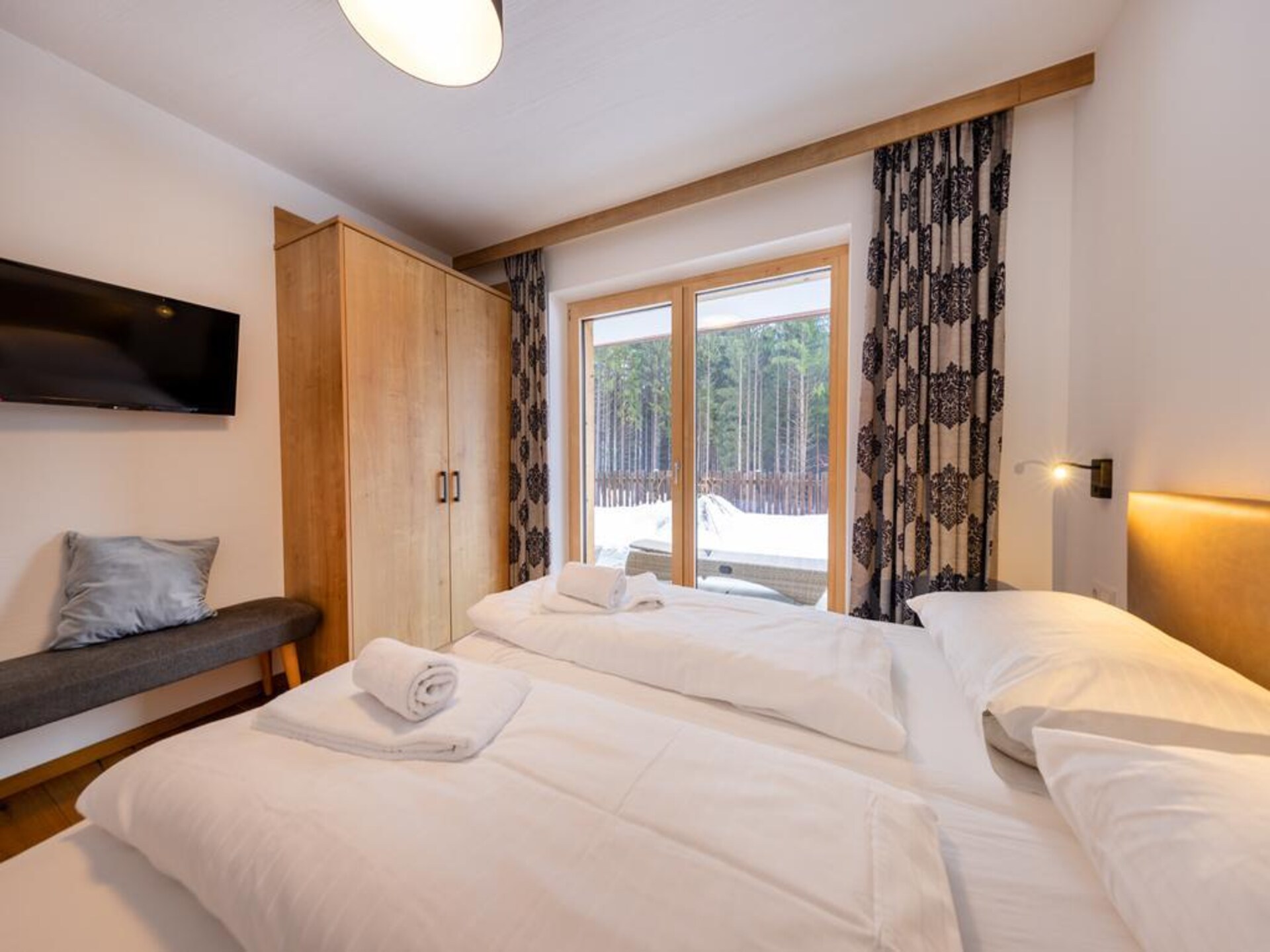 Luxe chalet direct aan de piste in Neukirchen am Großvenediger - foto 24