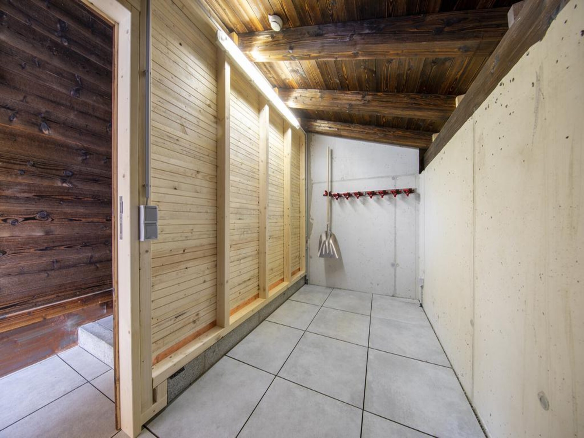 Luxe chalet direct aan de piste in Neukirchen am Großvenediger - foto 46