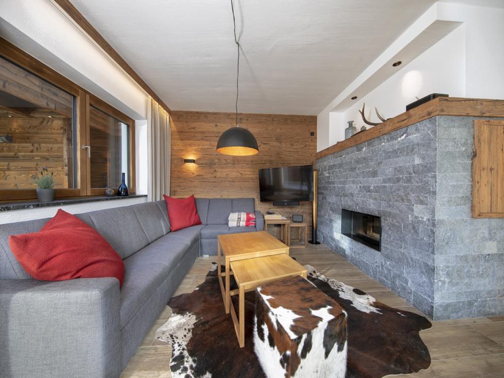 Luxe chalet aan de piste in Neukirchen met panoramisch uitzicht op de bergen - foto 2