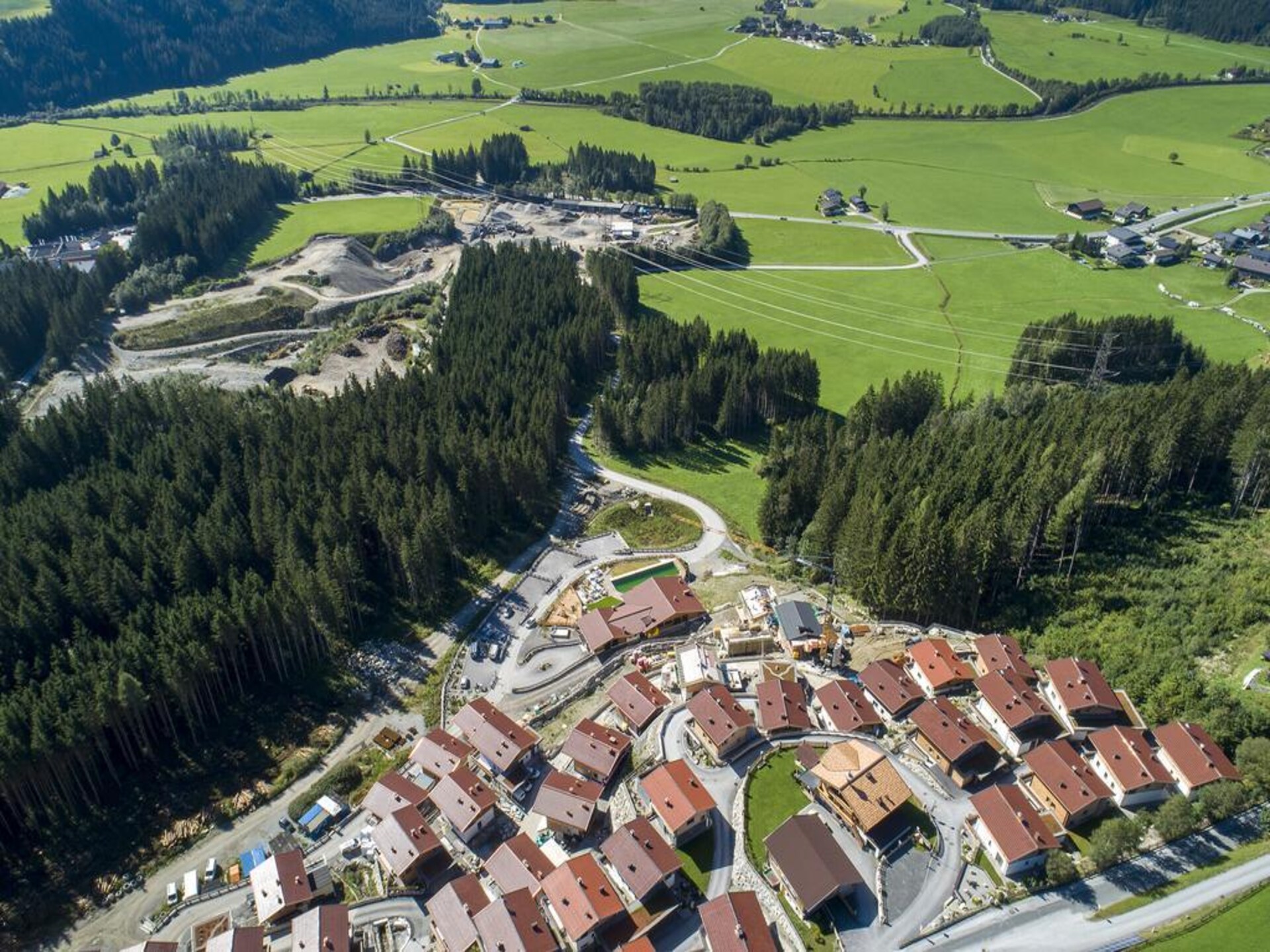 Luxe chalet aan de piste in Neukirchen met panoramisch uitzicht op de bergen - foto 39