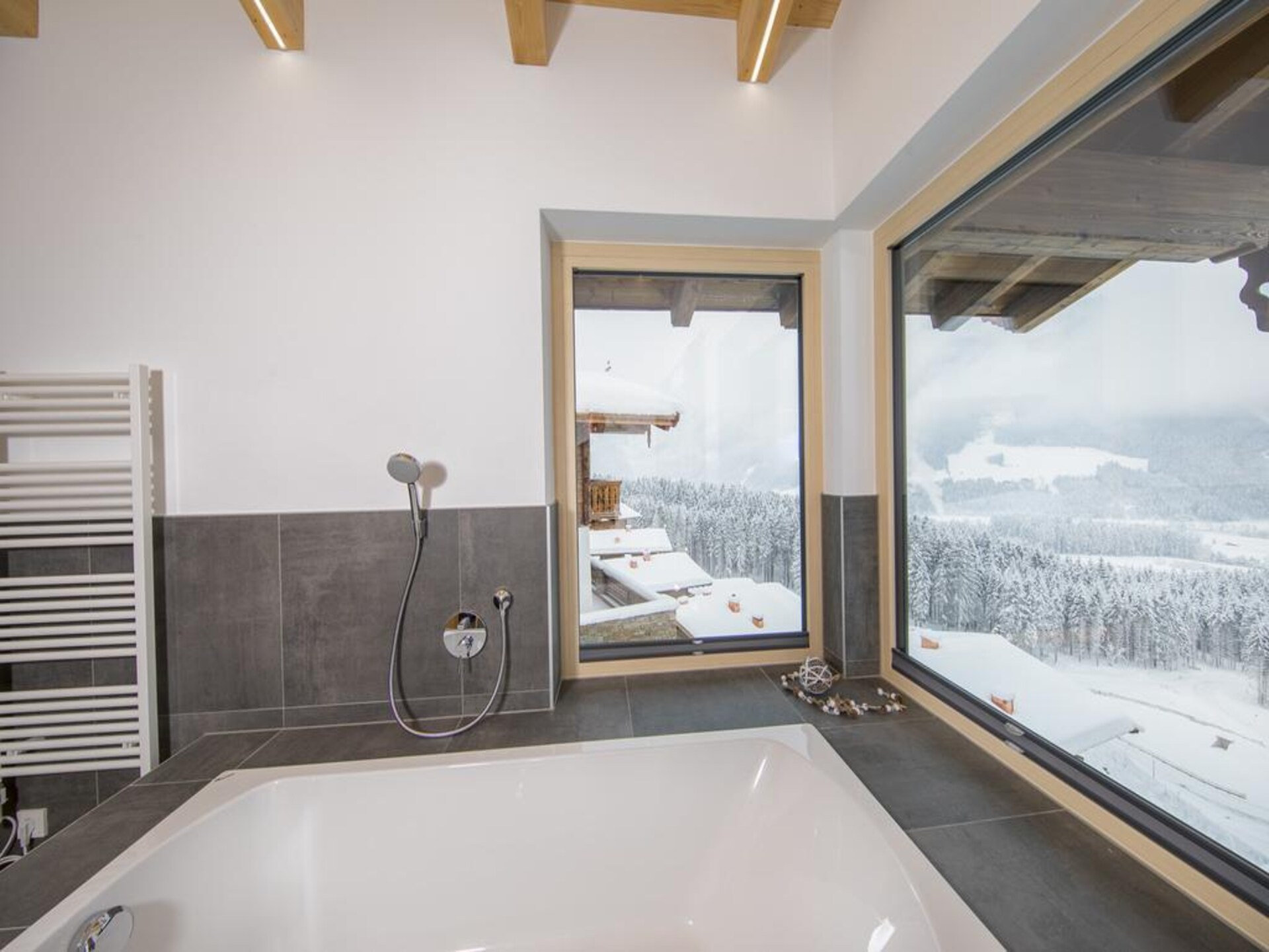 8-persoons luxe chalet aan de piste in Neukirchen · 195 m² - foto 27