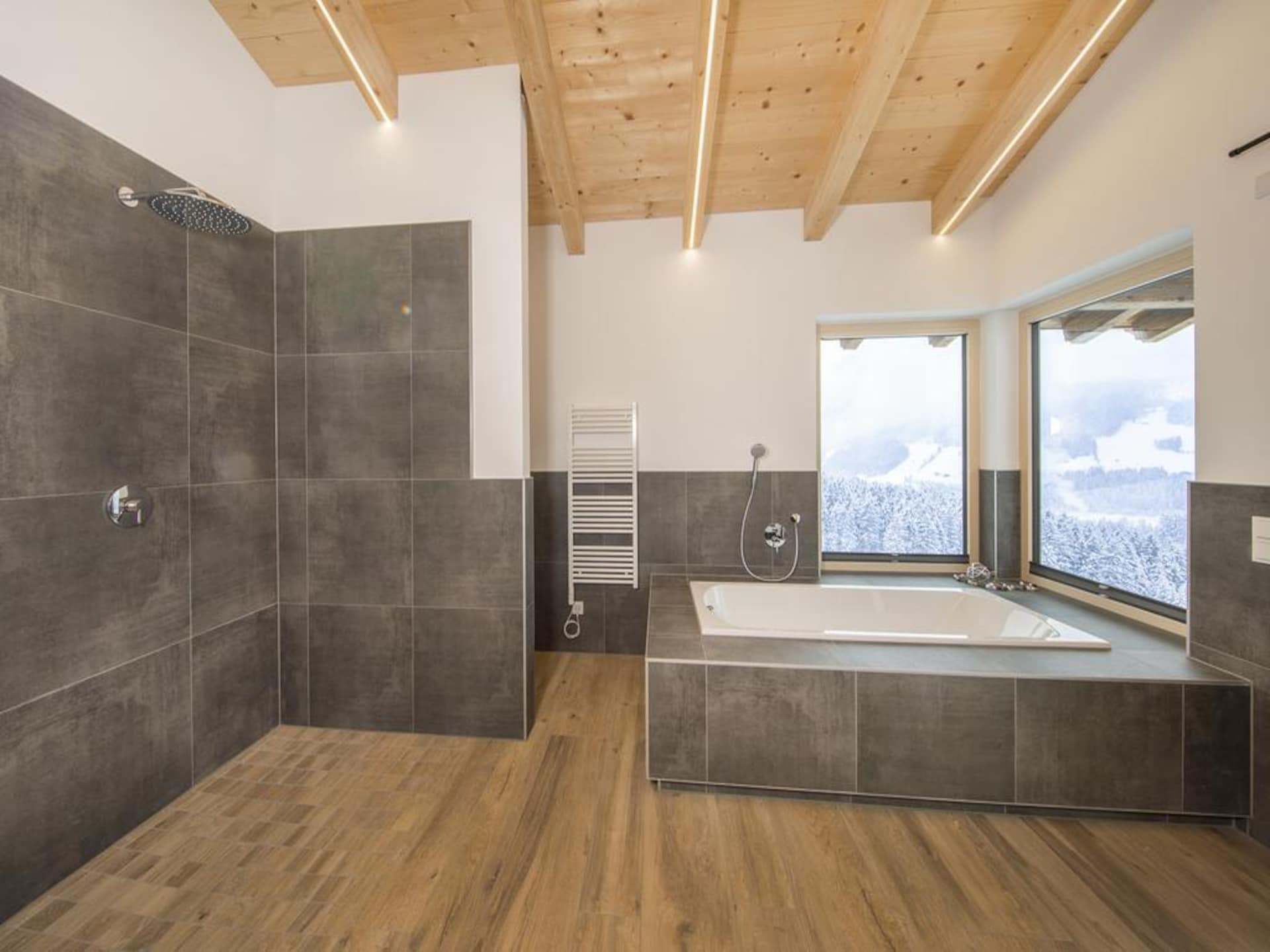8-persoons luxe chalet aan de piste in Neukirchen · 195 m² - foto 28