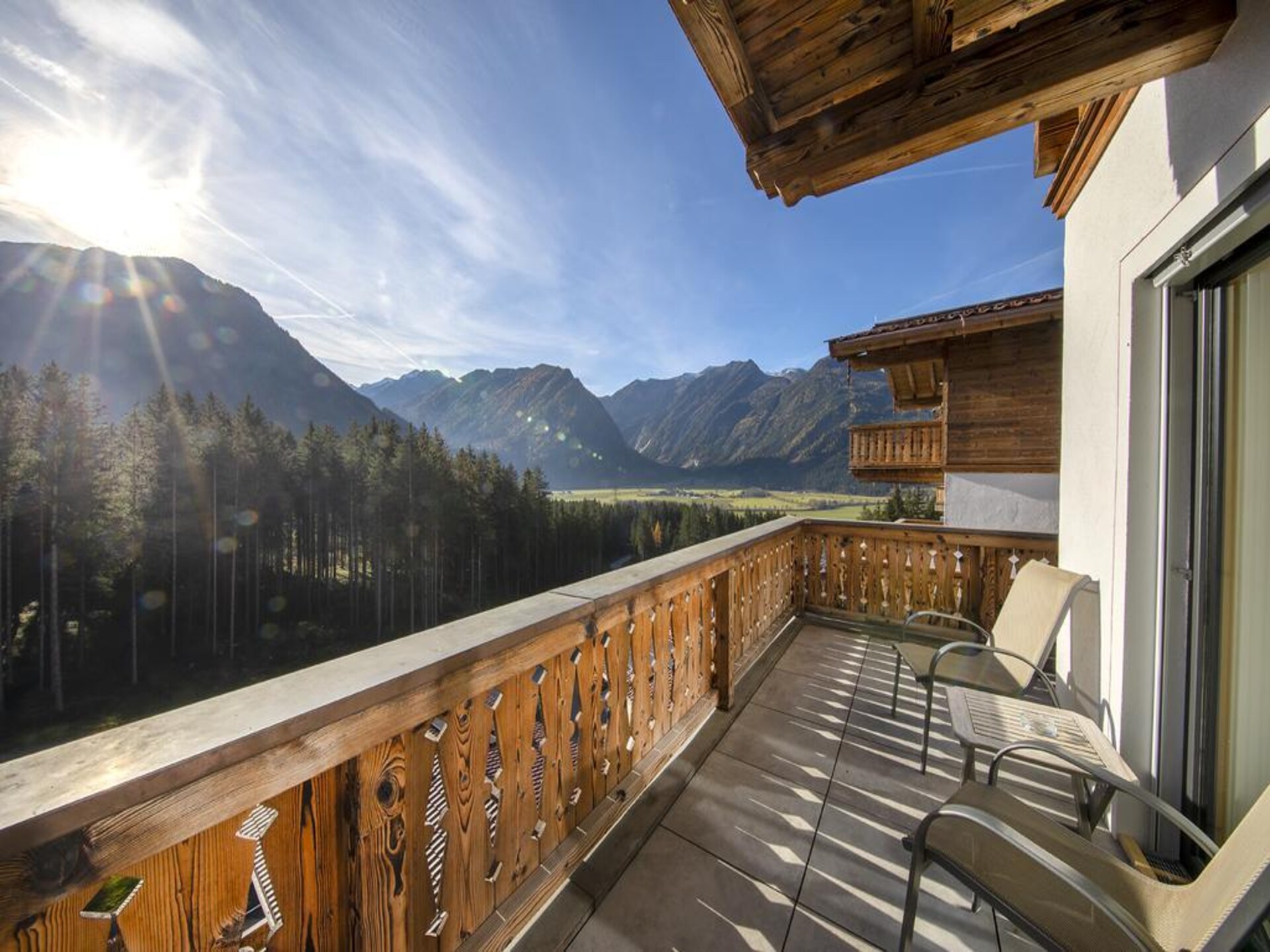 10-persoons luxe chalet aan de piste in Neukirchen - foto 33