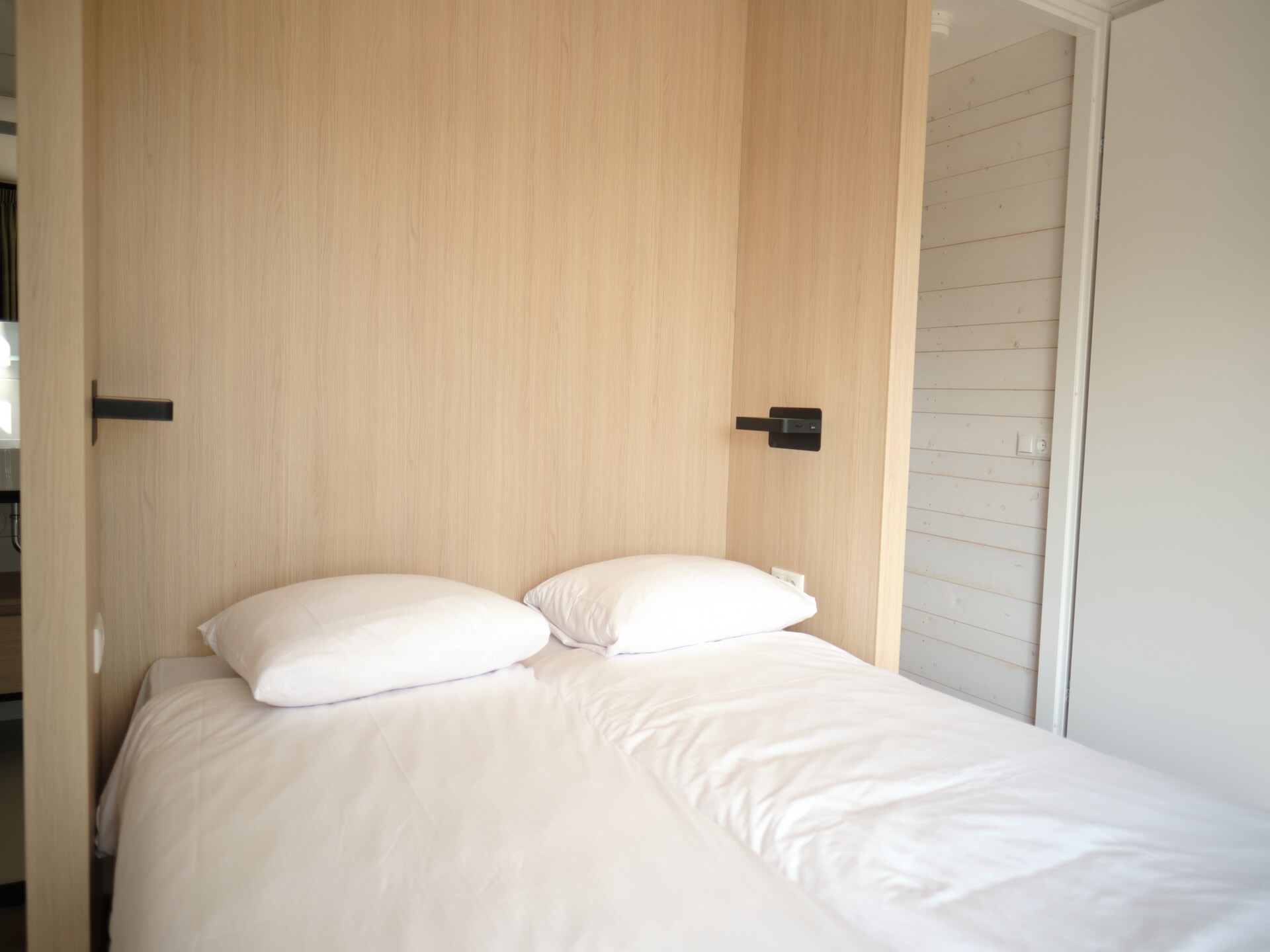Moderne kubuslodge met panoramisch uitzicht in Resort Gulpen - foto 6