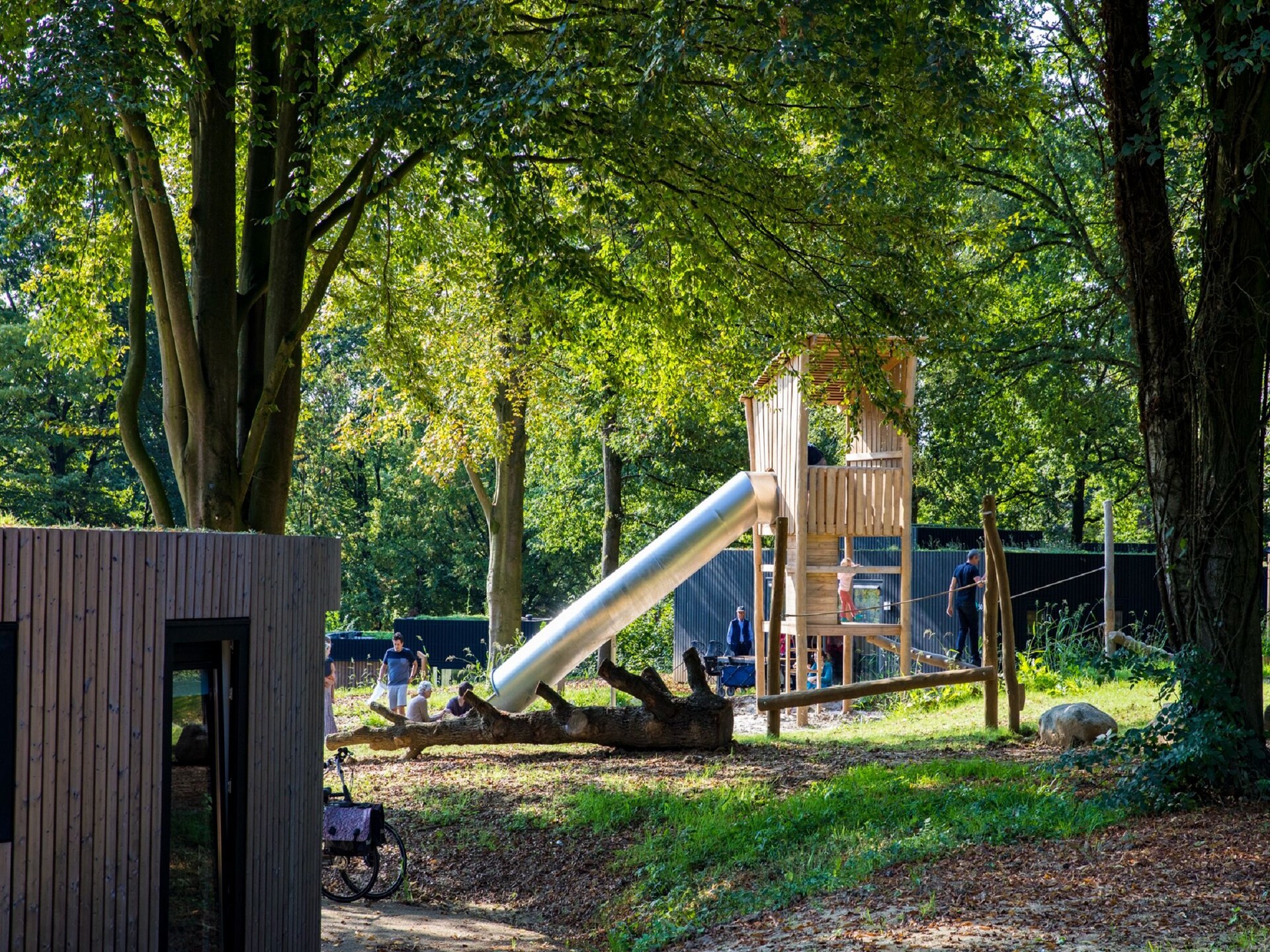 Moderne houten lodge in Resort Gulpen voor 6 personen met tuin - foto 10