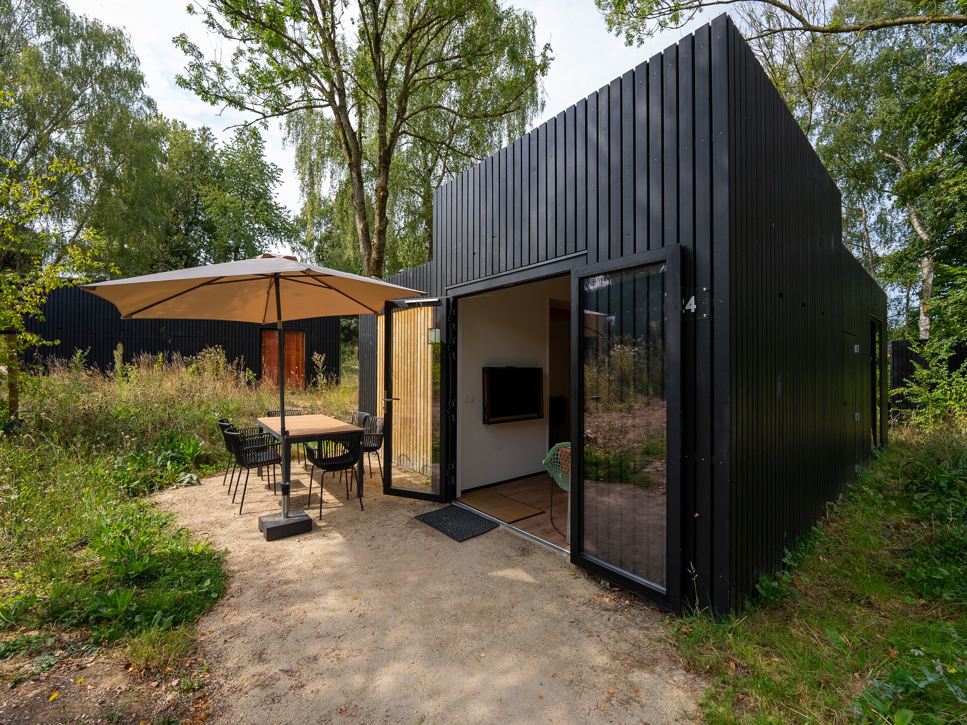 Moderne houten lodge in Resort Gulpen voor 6 personen met tuin - foto 6