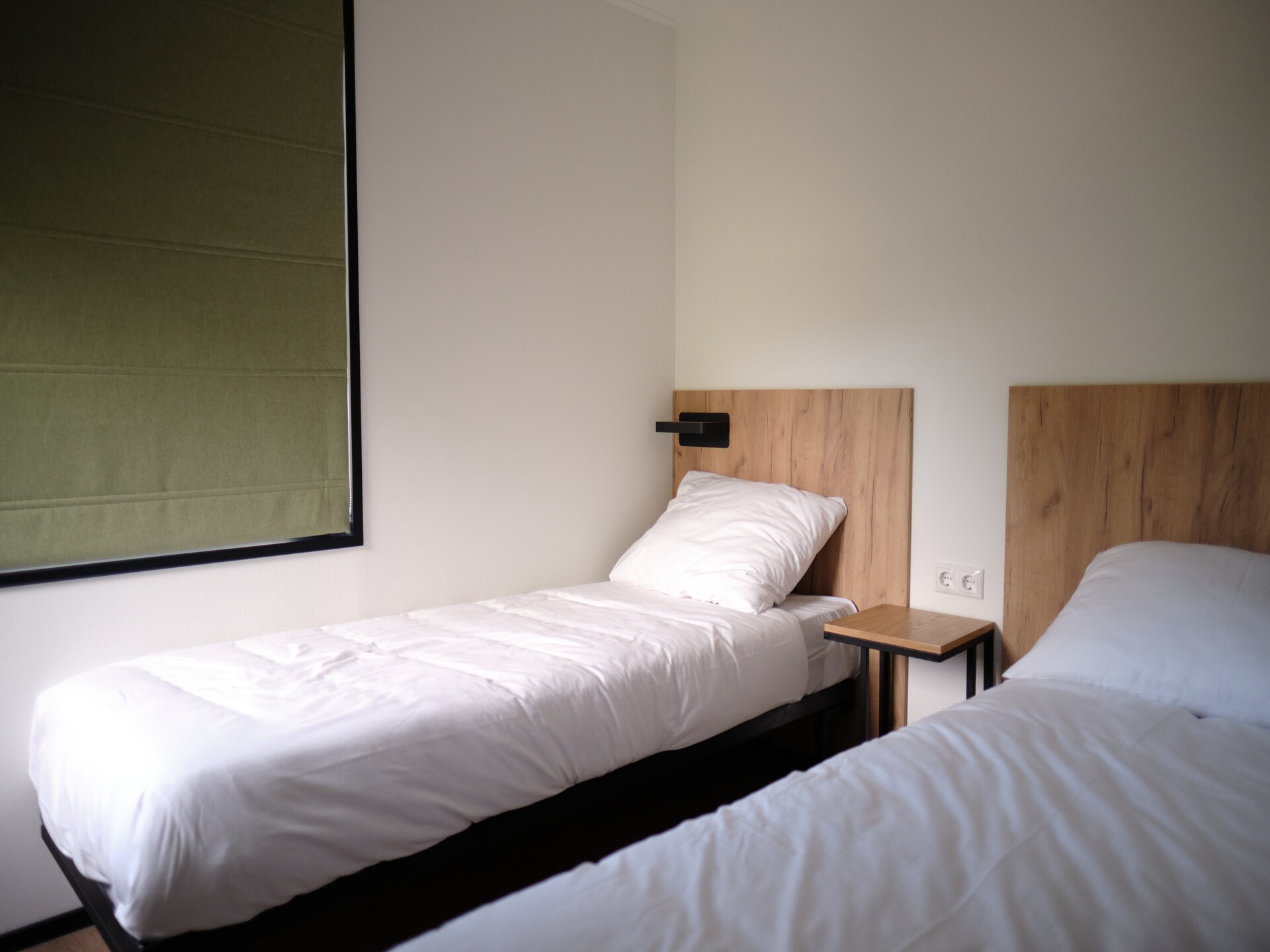 Luxe houten lodge in Zuid-Limburg met panoramisch dakterras en tuin - foto 5