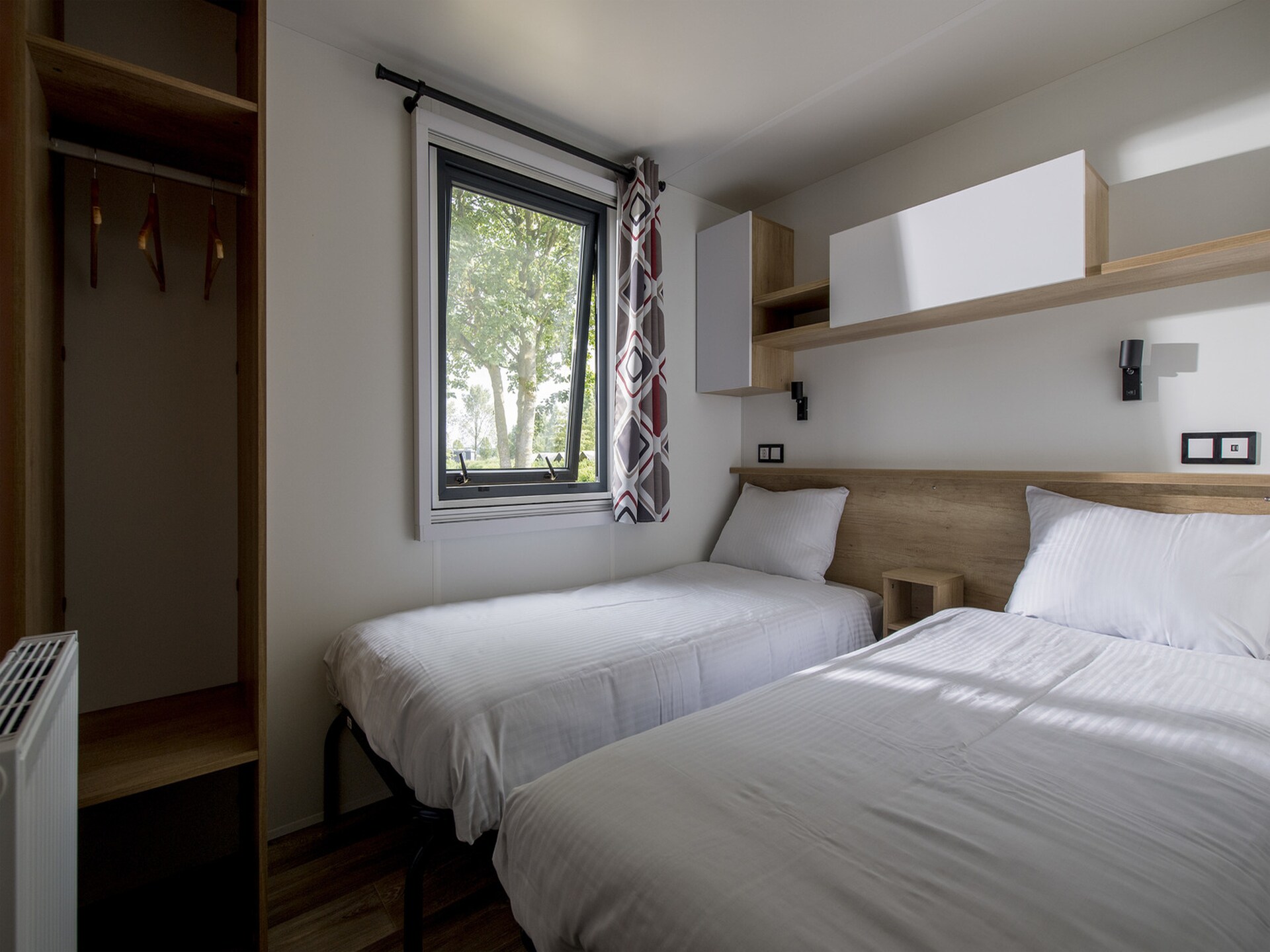 Eilandlodge: stijlvol chalet met veranda in hartje vakantiepark Maurik - foto 12