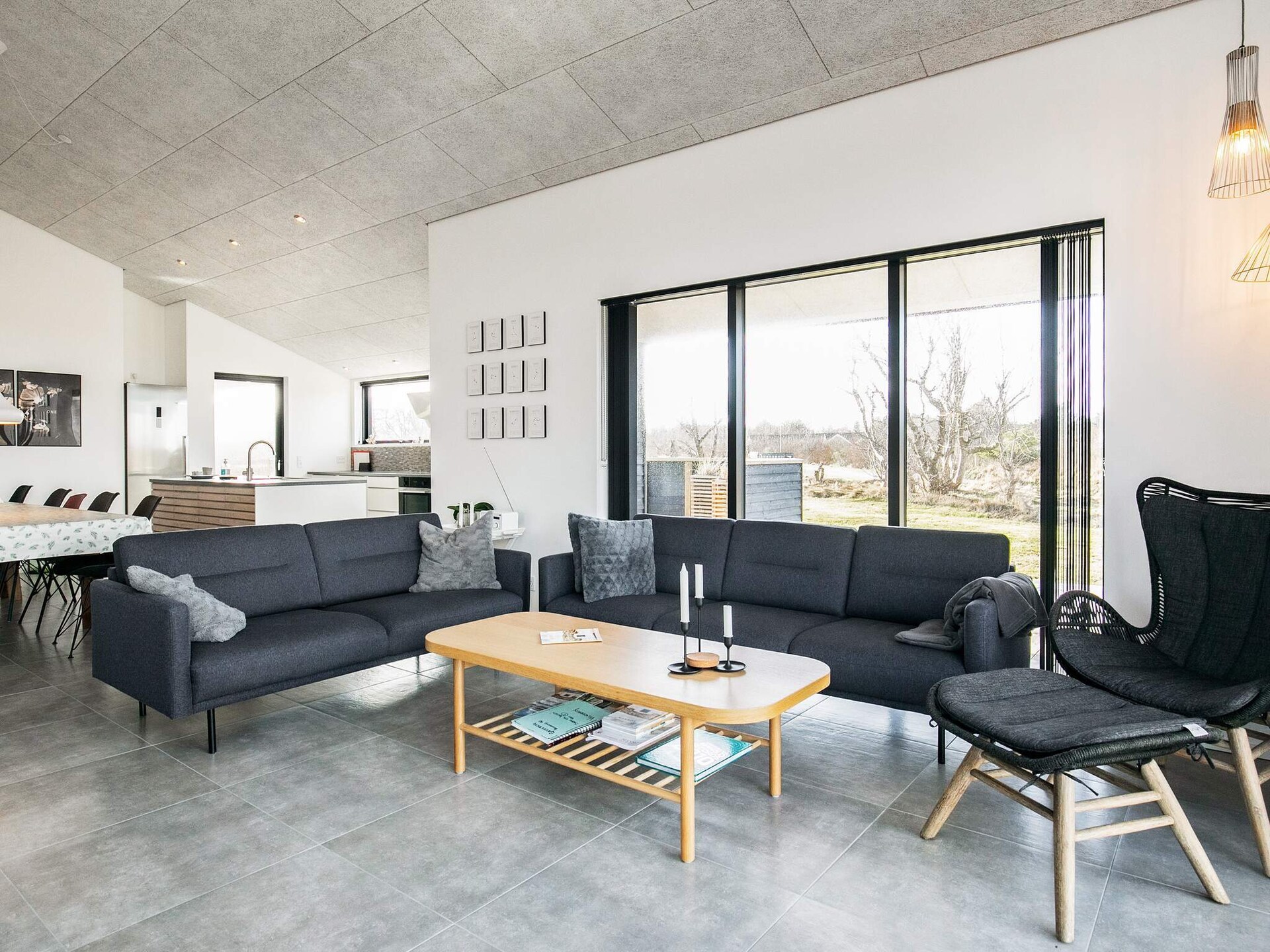 Op 900 m van zee: ruim vakantiehuis in Løkken voor 10 personen · 196 m² - foto 4