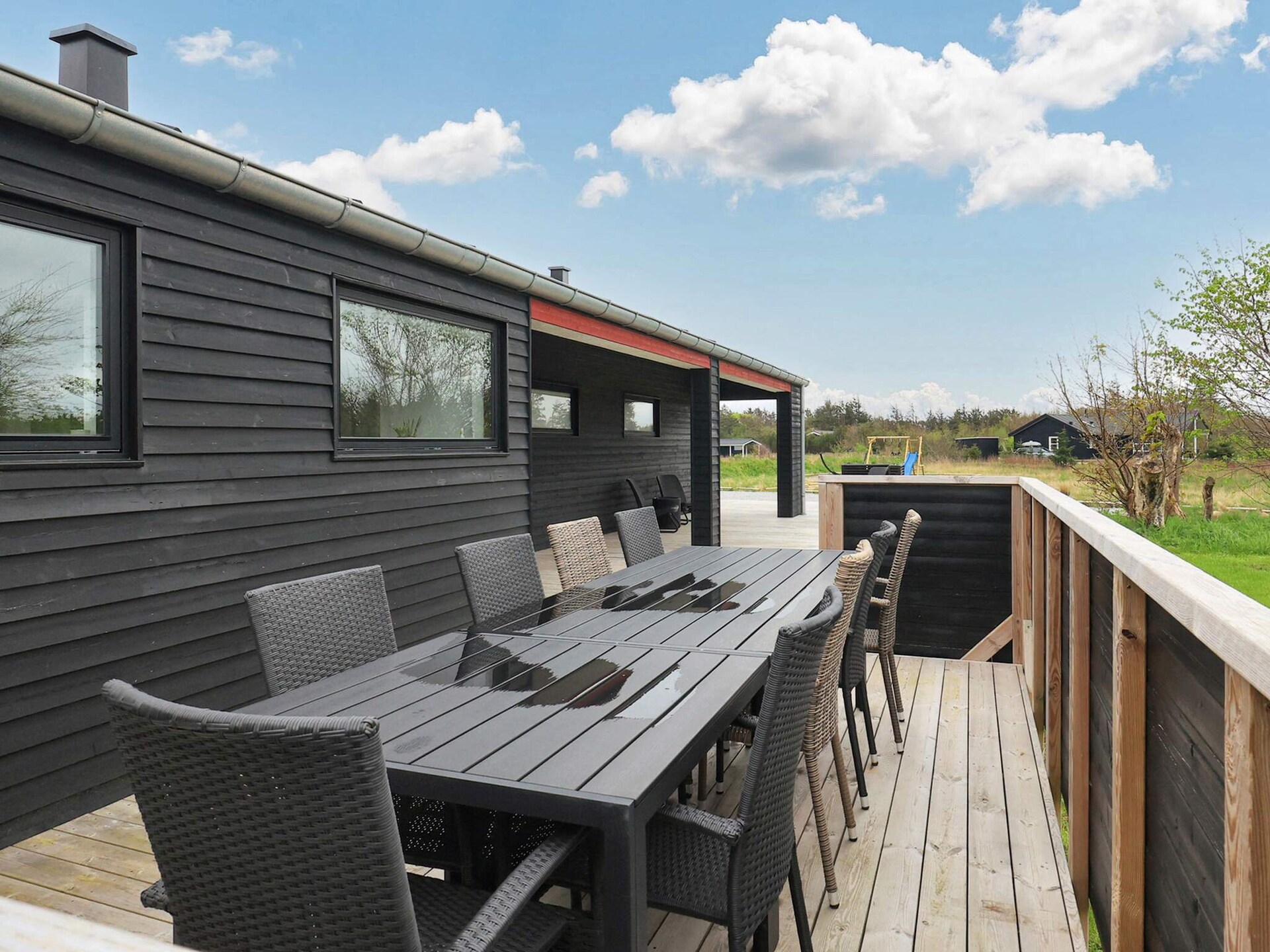 Op 900 m van zee: ruim vakantiehuis in Løkken voor 10 personen · 196 m² - foto 28
