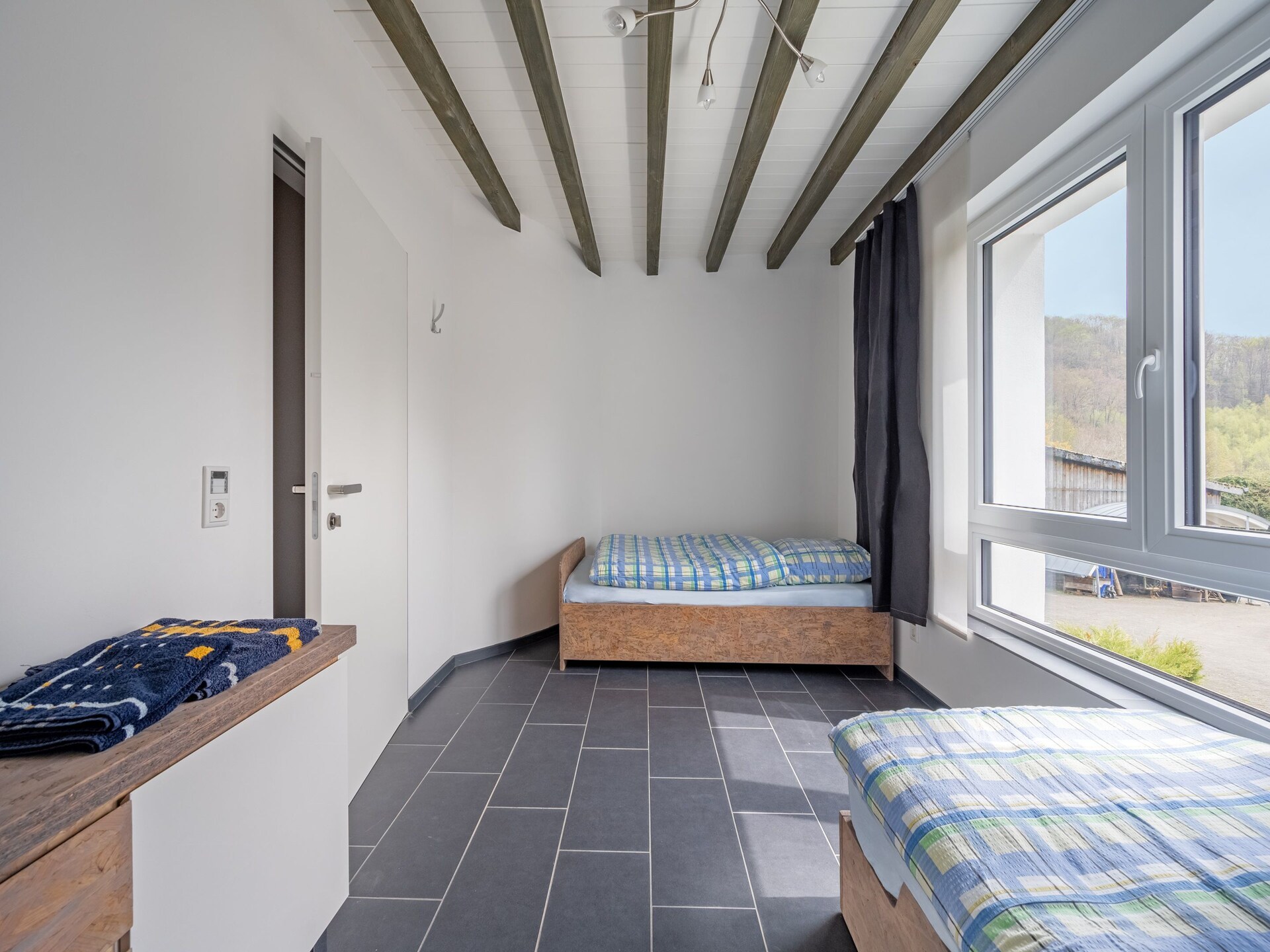 Duurzaam appartement in Herscheid-Sauerland met laadpaal en tuin - foto 13