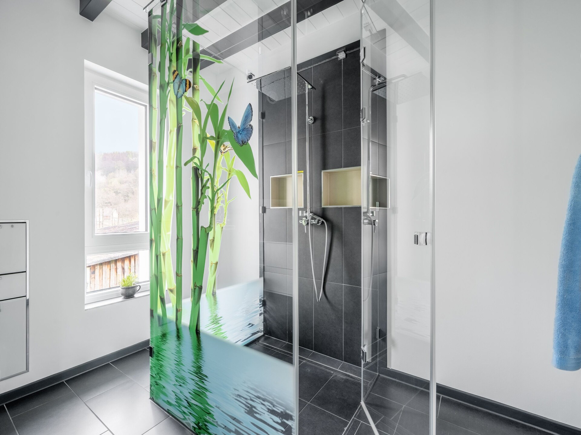 Duurzaam appartement in Herscheid-Sauerland met laadpaal en tuin - foto 21