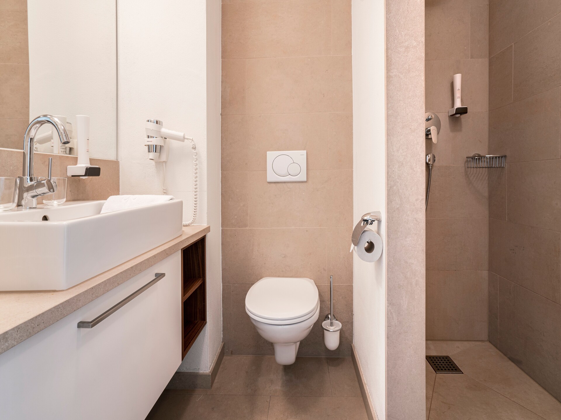Op 1,0 km van de piste: Modern appartement in Höggen / Radstadt - foto 17
