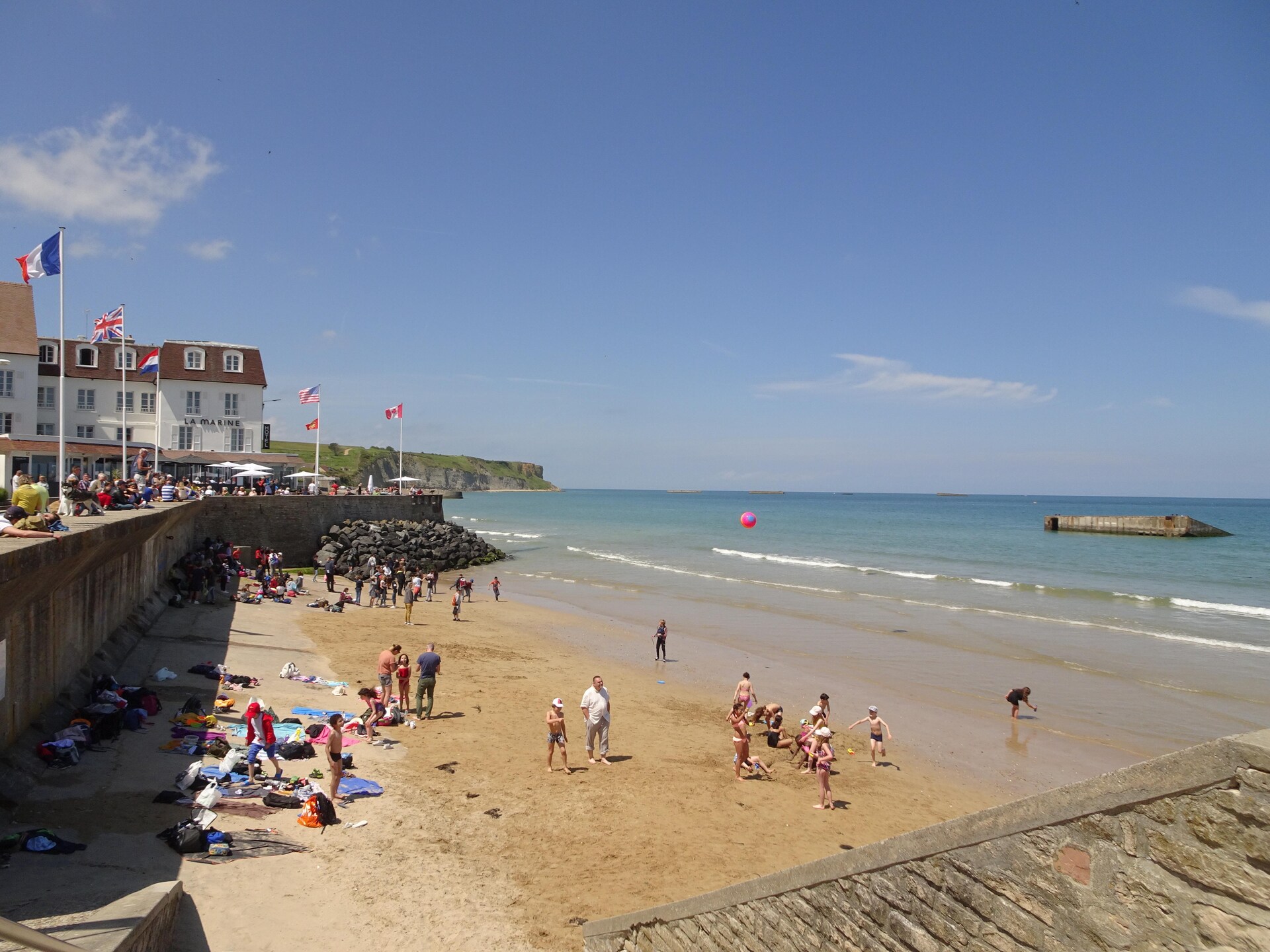 Strandappartement met dakterras direct aan de boulevard van Arromanches - foto 14