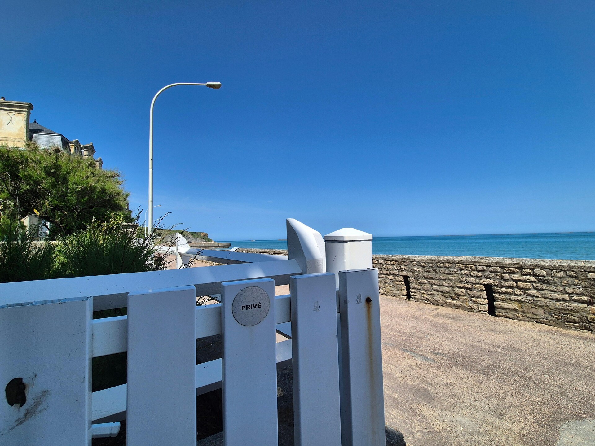 Strandappartement met dakterras direct aan de boulevard van Arromanches - foto 13