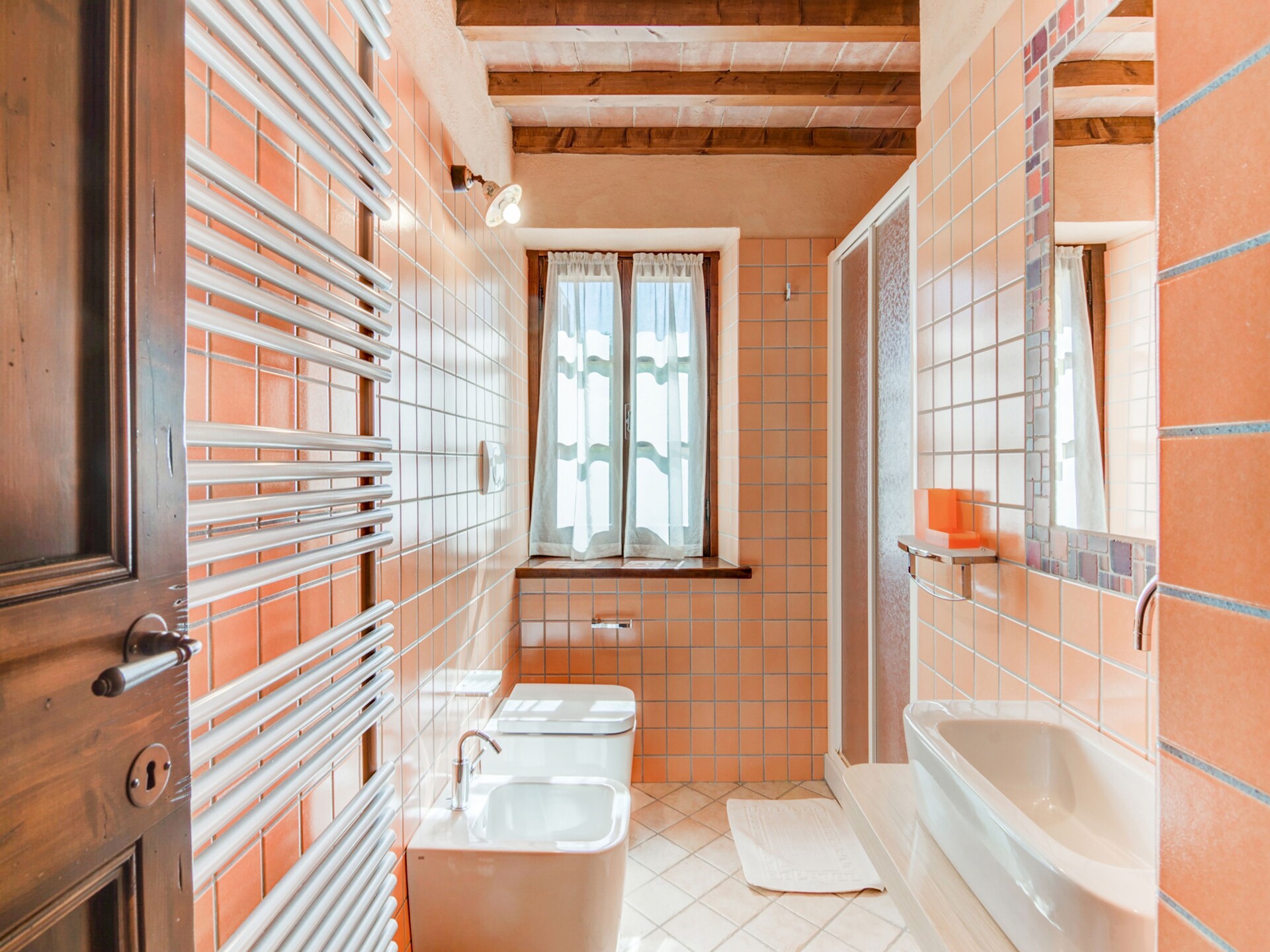 Elegant vakantiehuis met privétuin nabij Urbania, 7 personen - foto 19