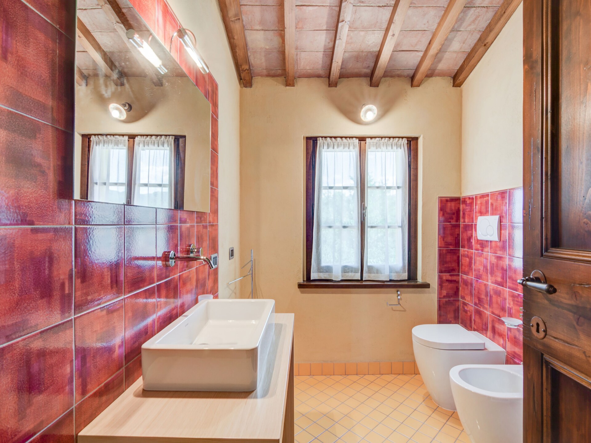 Elegant vakantiehuis met privétuin nabij Urbania, 7 personen - foto 21
