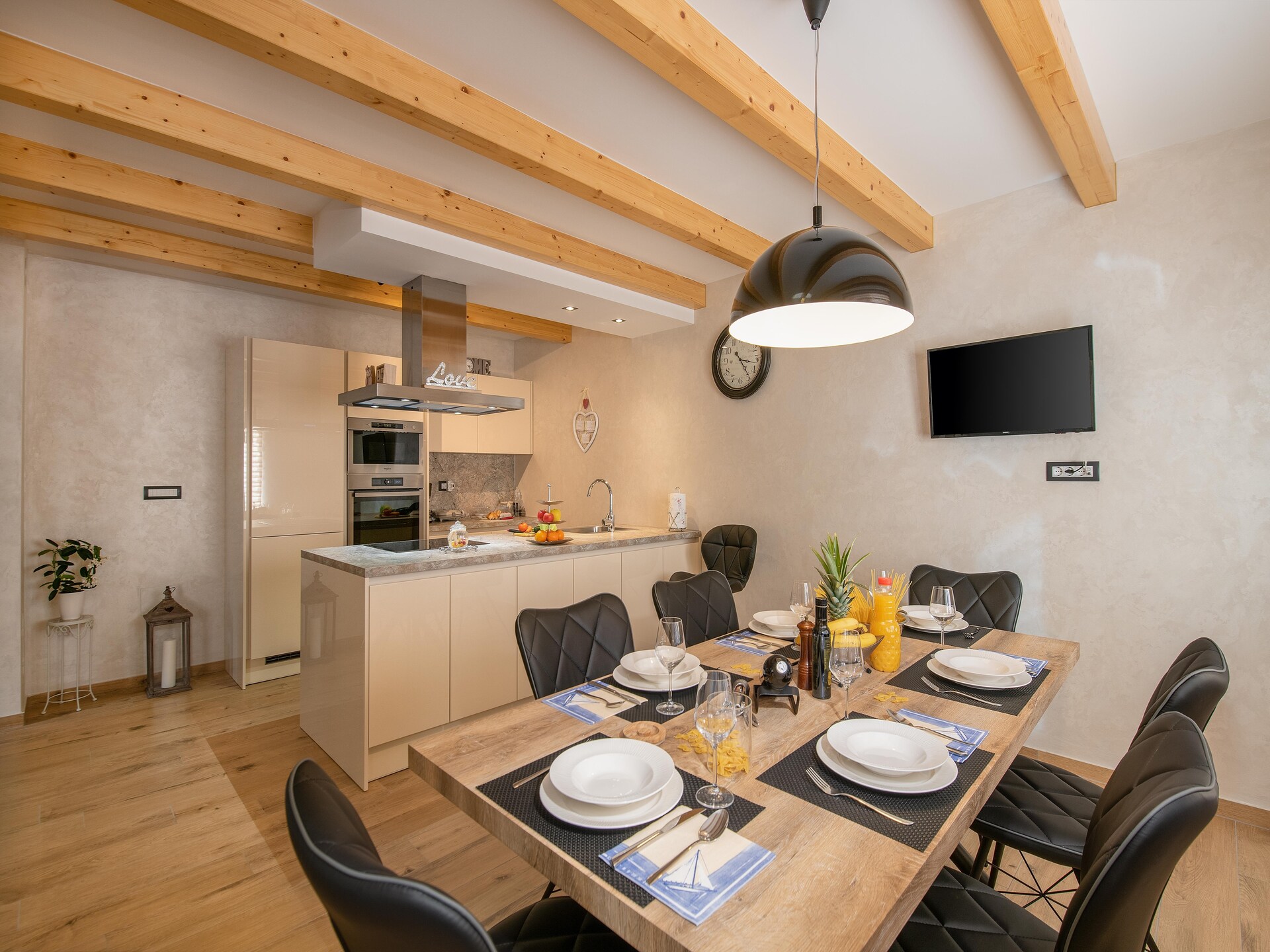 7-persoons villa direct aan zee in Krnica - foto 11