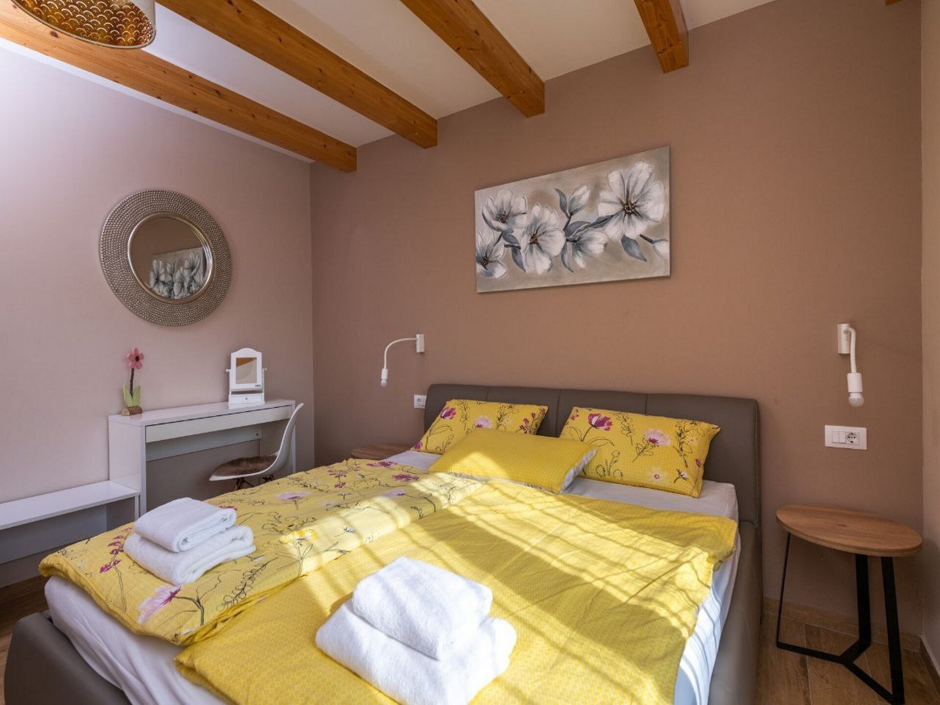 7-persoons villa direct aan zee in Krnica - foto 20