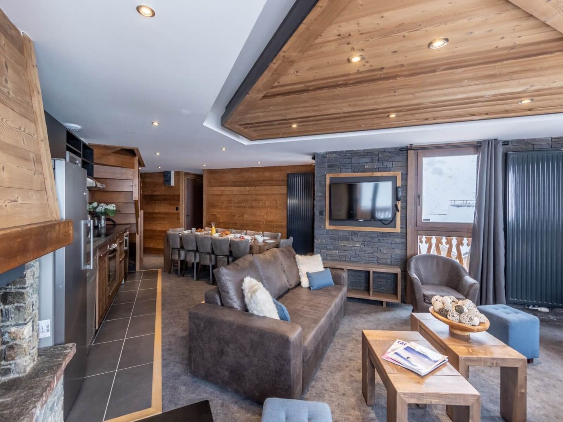 Ruim 6-slaapkamerappartement aan de piste met zwembad in Val Thorens - foto 2