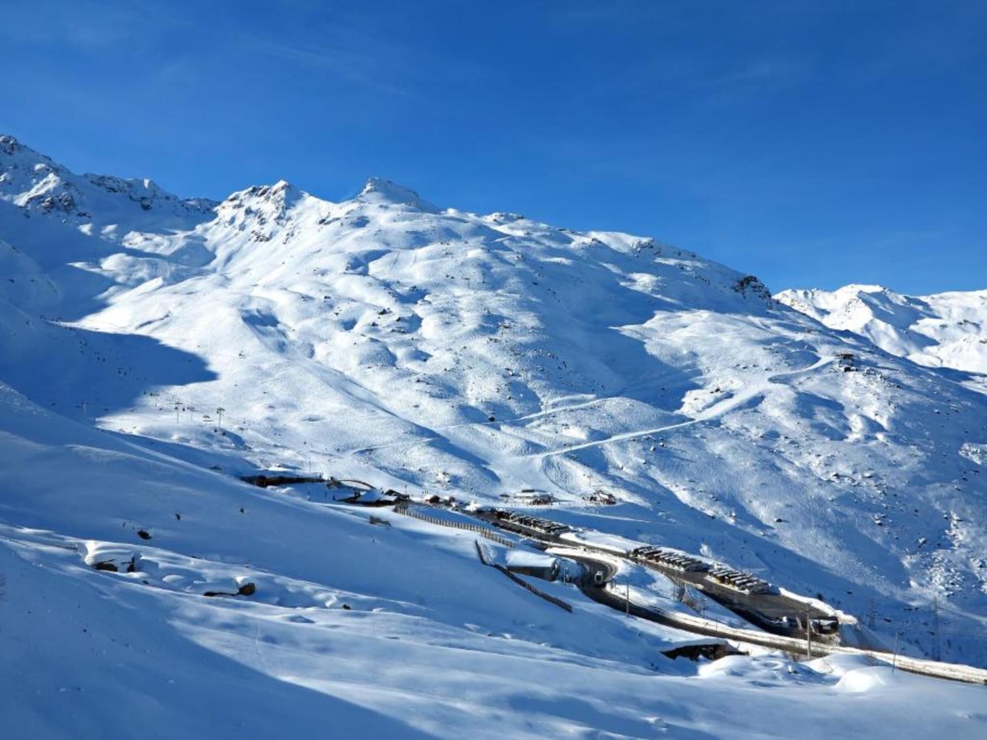 Ruim chalet-appartement voor 14 personen met zwembad in Val Thorens - foto 14