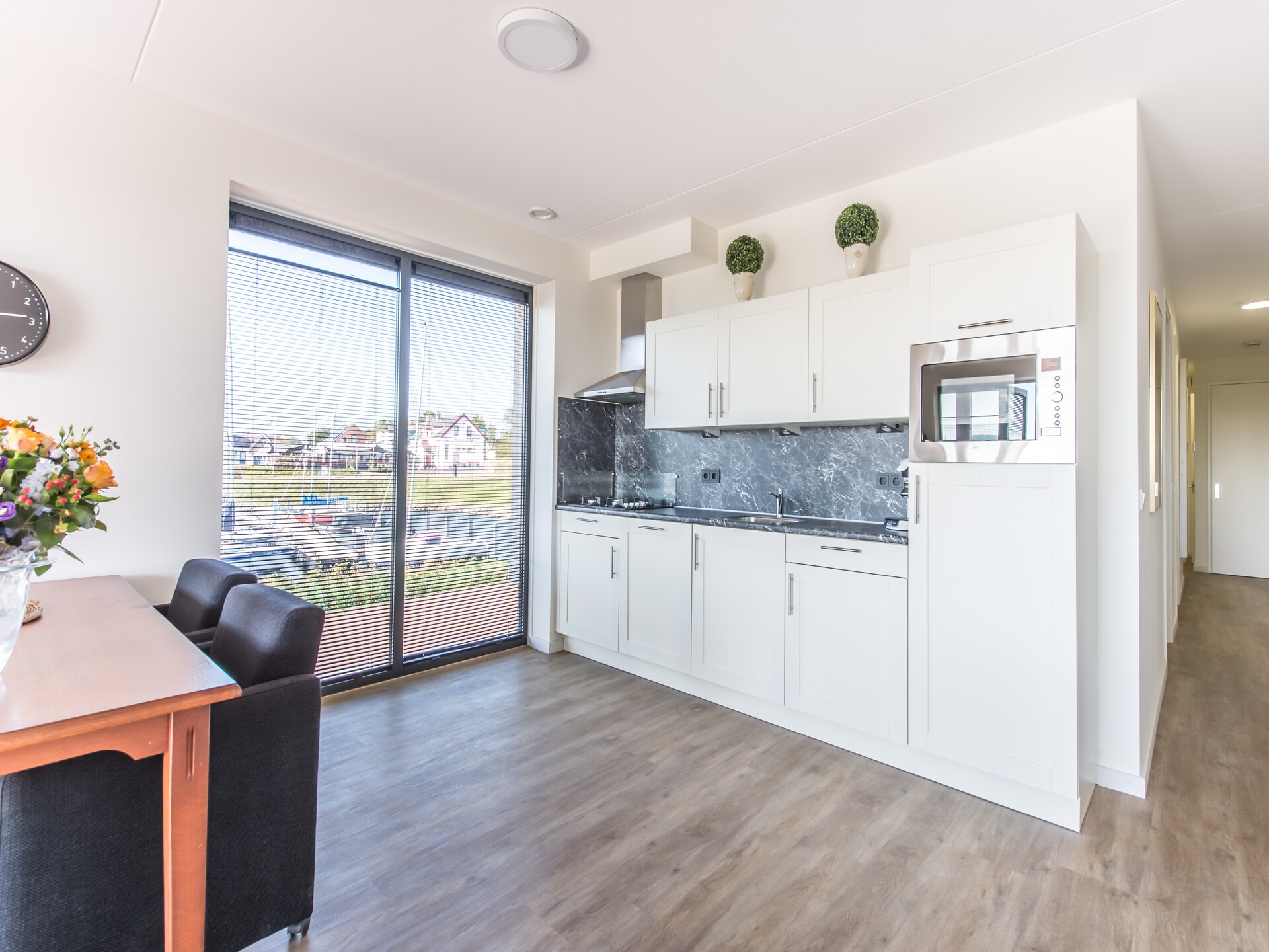 Luxe appartement aan Veerse Meer met panoramisch terras en golfbaan - foto 2