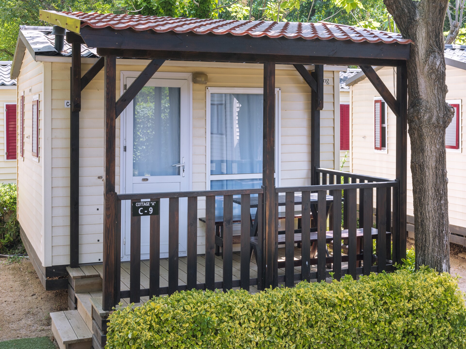 Comfortabel chalet voor 5 personen in Blanes op Camping Solmar - foto 1