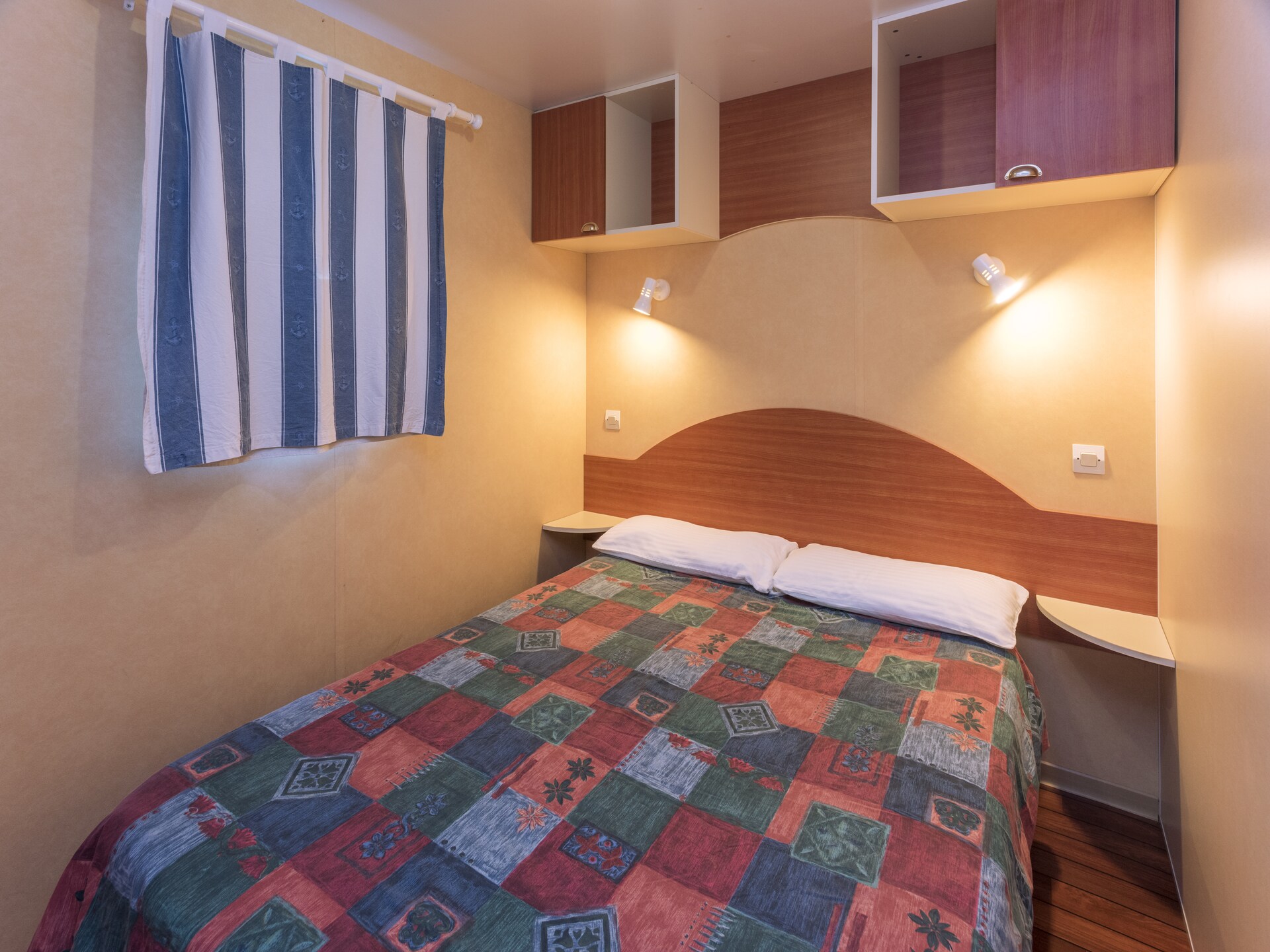 Comfortabel chalet voor 5 personen in Blanes op Camping Solmar - foto 8