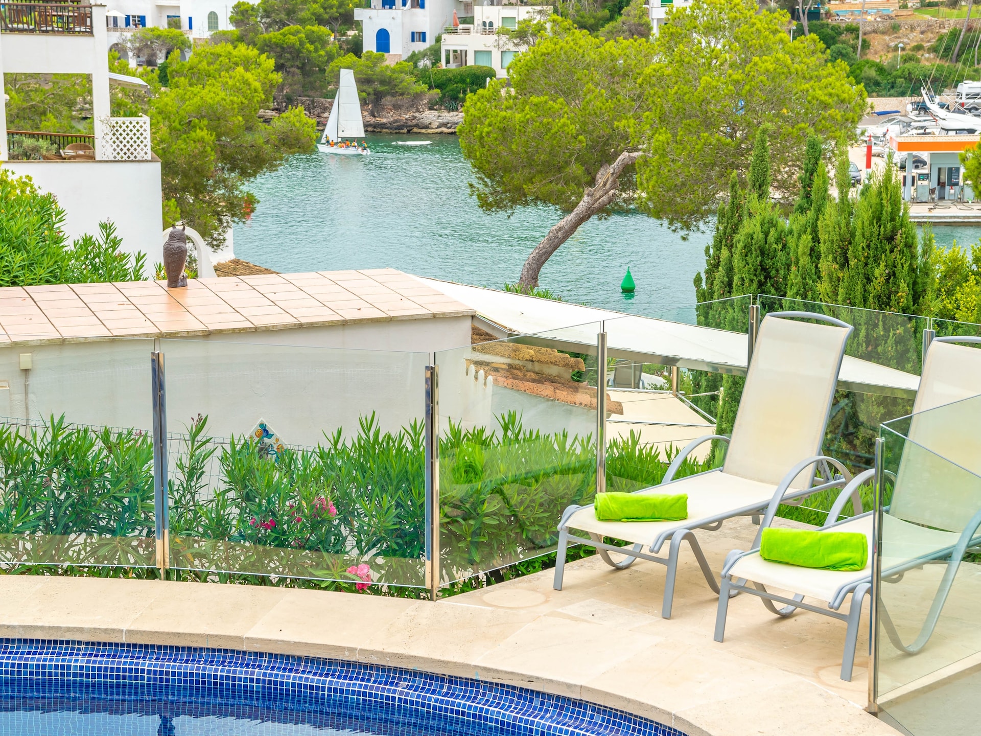 Centraal gelegen villa in Cala D'or met privézwembad - foto 4