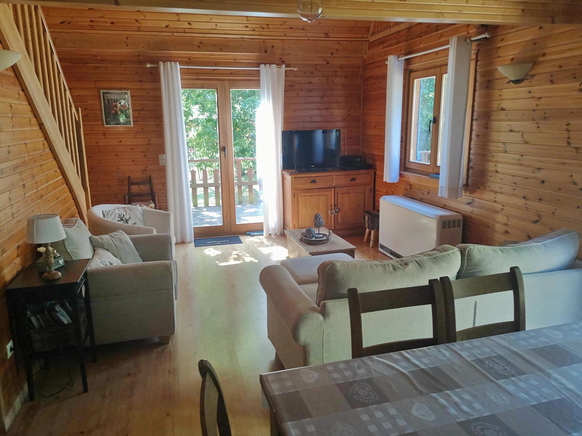 8-persoons chalet met sauna en pelletkachel in Biron - foto 28