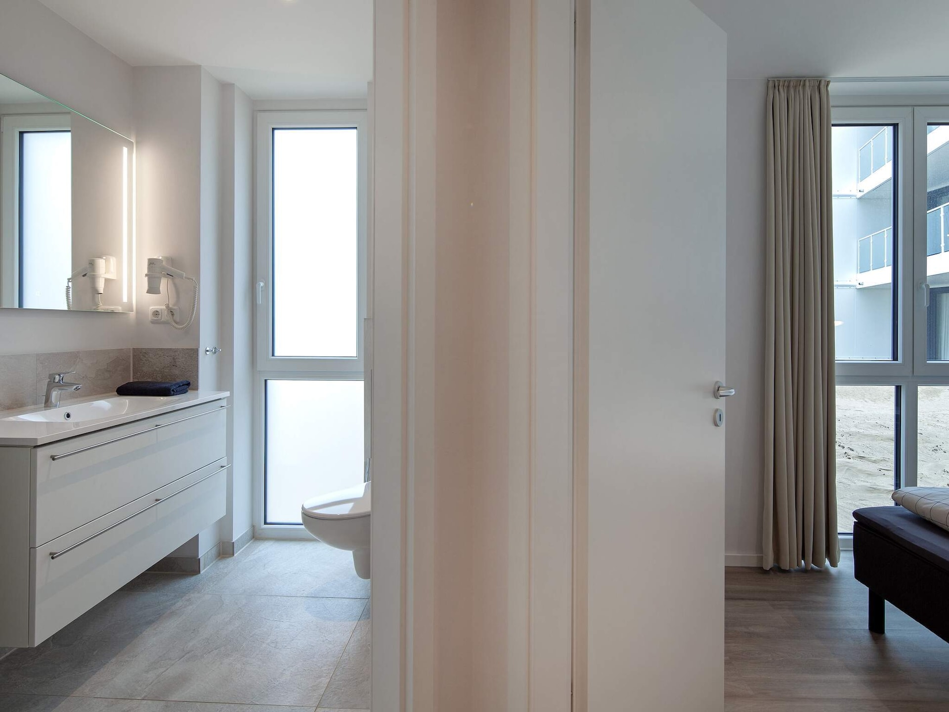 6-persoons appartement aan zee in Wendtorf met panoramisch uitzicht (3) - foto 15