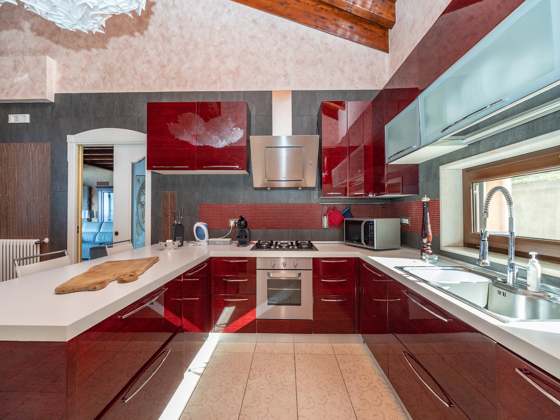Ruime villa met panoramisch uitzicht, privézwembad en bubbelbad bij Gioiosa Marea - foto 12